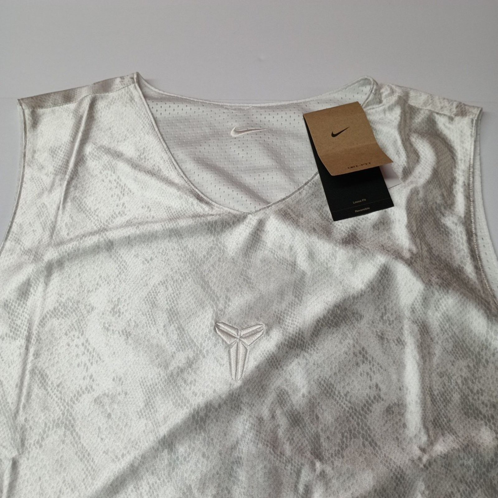 Nike Nike Kobe Dri-Fit Reversible Basketball Jersey Halo Size 2XL Size US XXL / EU 58 / 5 - 2 Thumbnail