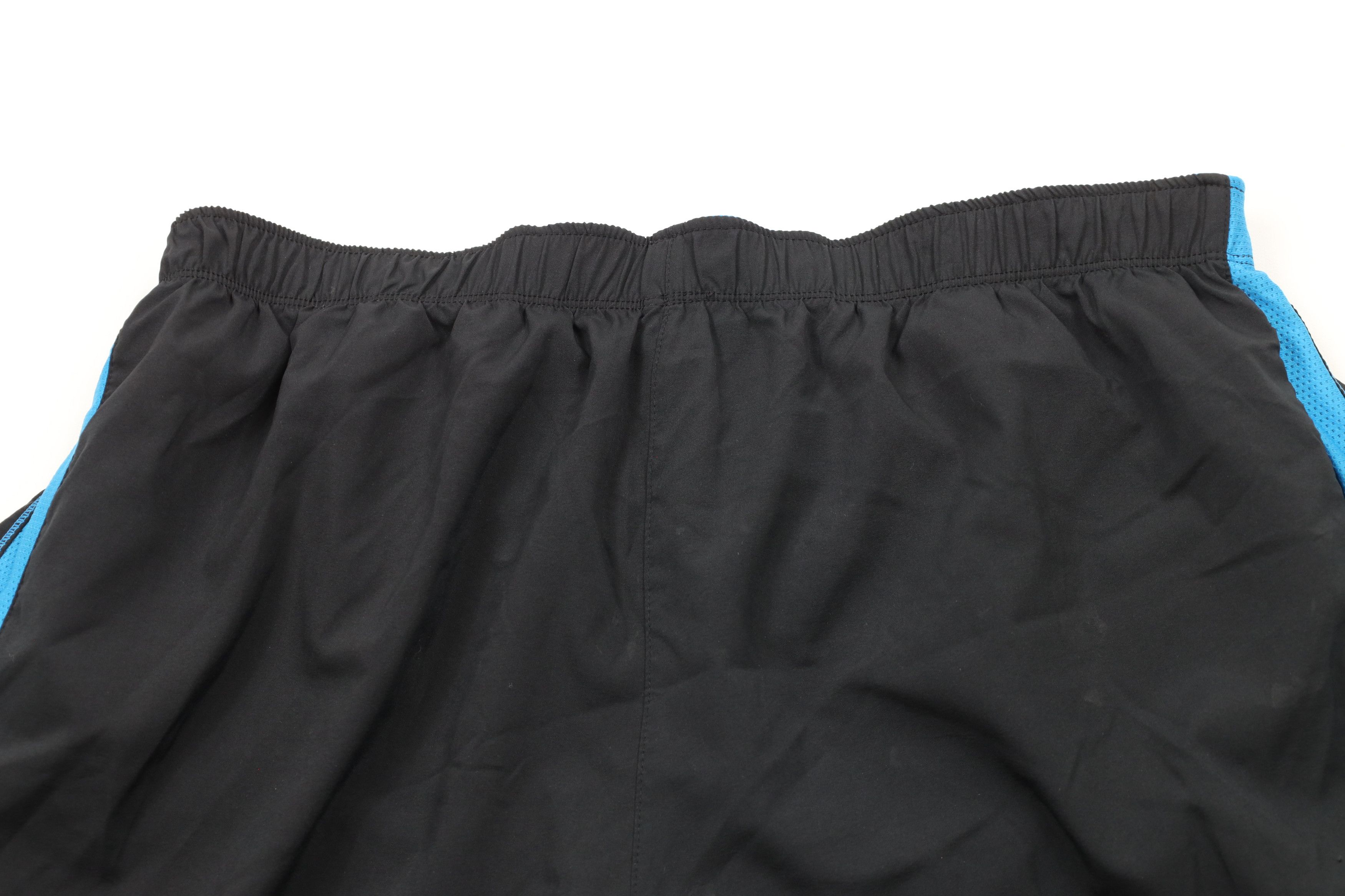 Asics × Vintage Vintage Asics Reflective Lined Gym Jogging Running Shorts Size US 34 / EU 50 - 10 Thumbnail