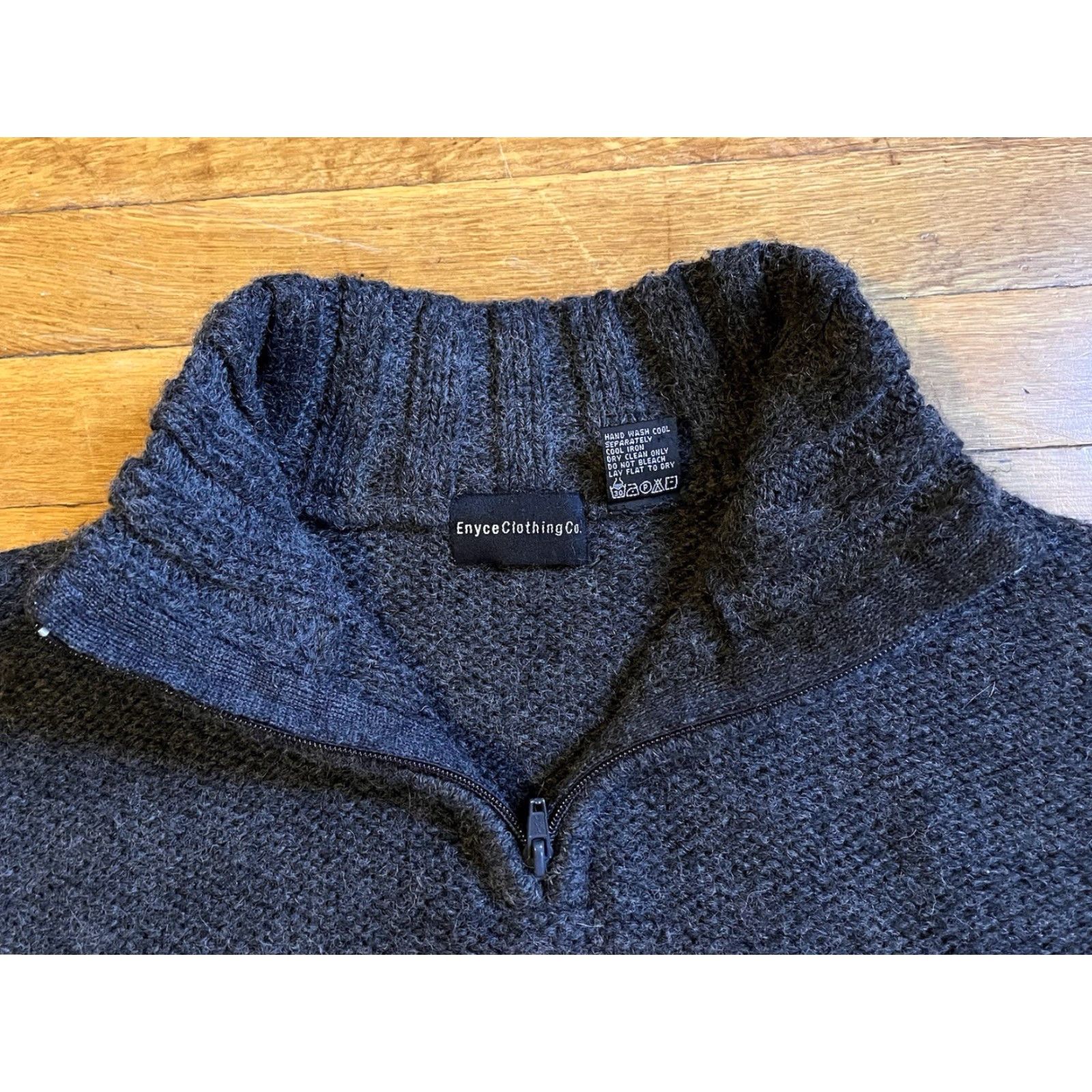 Enyce VINTAGE Enyce Sweater 1/4 Zip Oversized Men’s L Grey Striped 90s Classic Hip Hop Outdoor Y2K Pullover Knit Mens Size US L / EU 52-54 / 3 - 5 Thumbnail