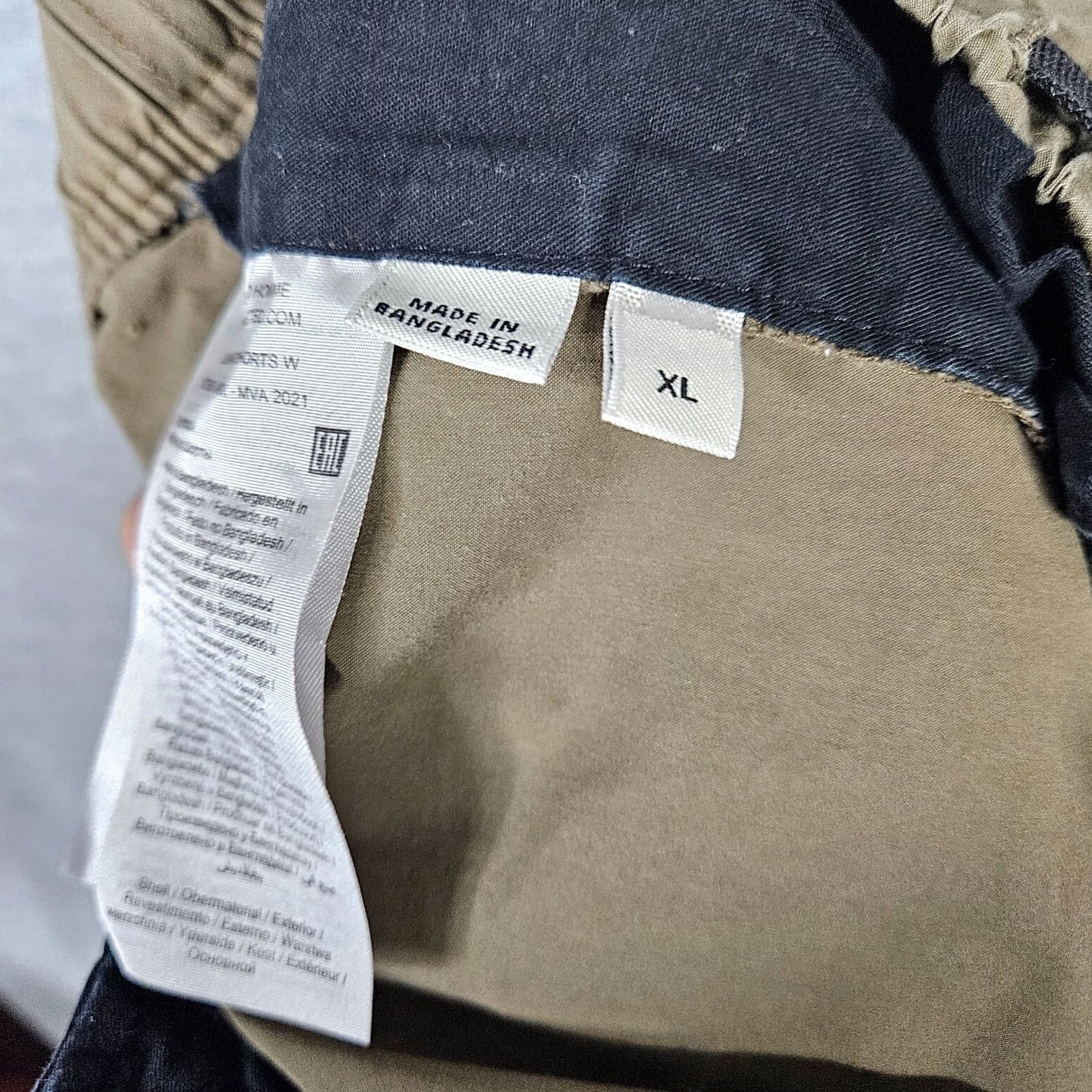 Vintage Men's Brown Elastic Waist Shorts Size XL Size US 36 / EU 52 - 7 Thumbnail