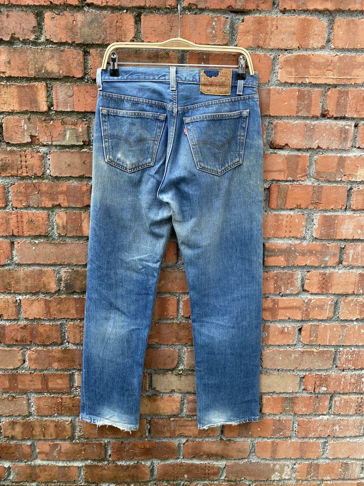 Levi's × Levi's Vintage Clothing × Vintage W31x30 vintage levi's 501 made in USA Size US 30 / EU 46 - 2 Thumbnail