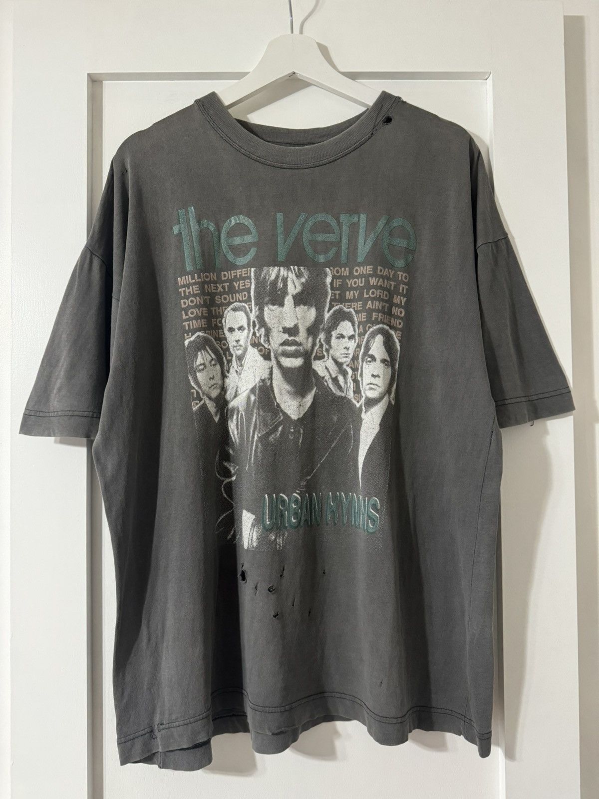 Vintage Vintage 97 The Verve Urban Hymns Tee L-XL Size US XL / EU 56 / 4 - 1 Thumbnail