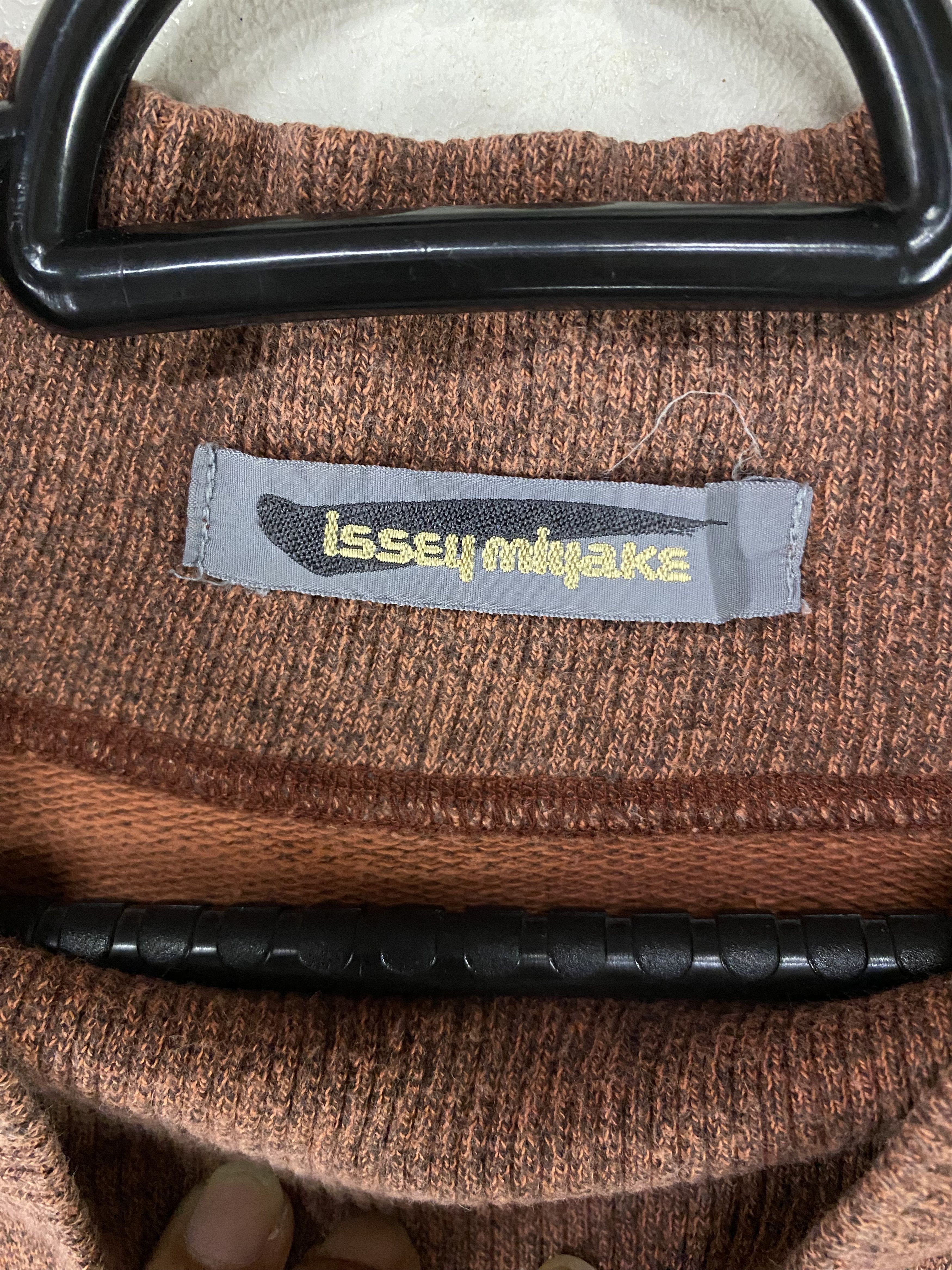 Designer × Issey Miyake 80s Issey miyake logo asymmetrical zipper cropped sweater Size S / US 4 / IT 40 - 9 Thumbnail