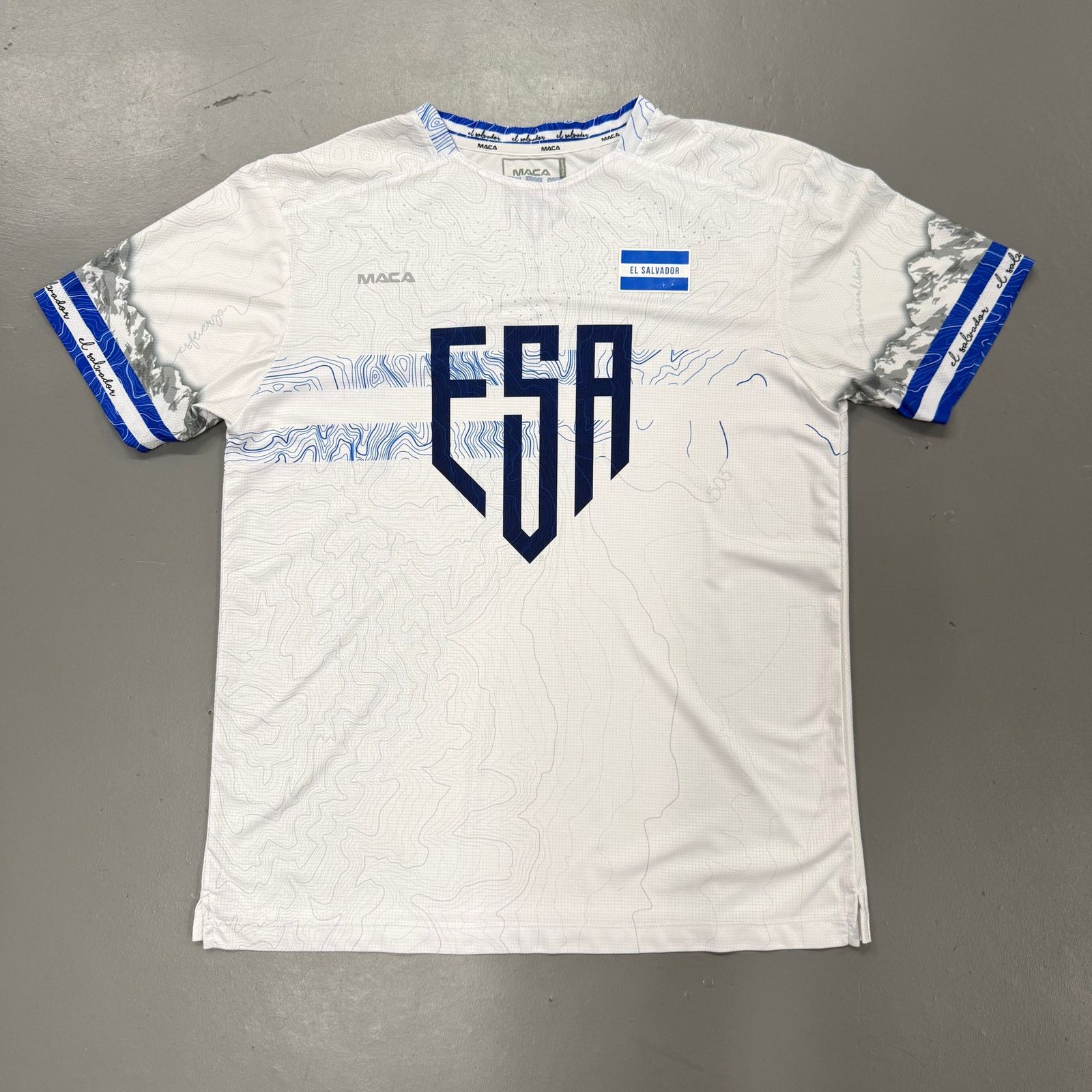 Adidas × Vintage 2023 Away El Salvador Soccer Jersey Size US L / EU 52-54 / 3 - 1 Thumbnail