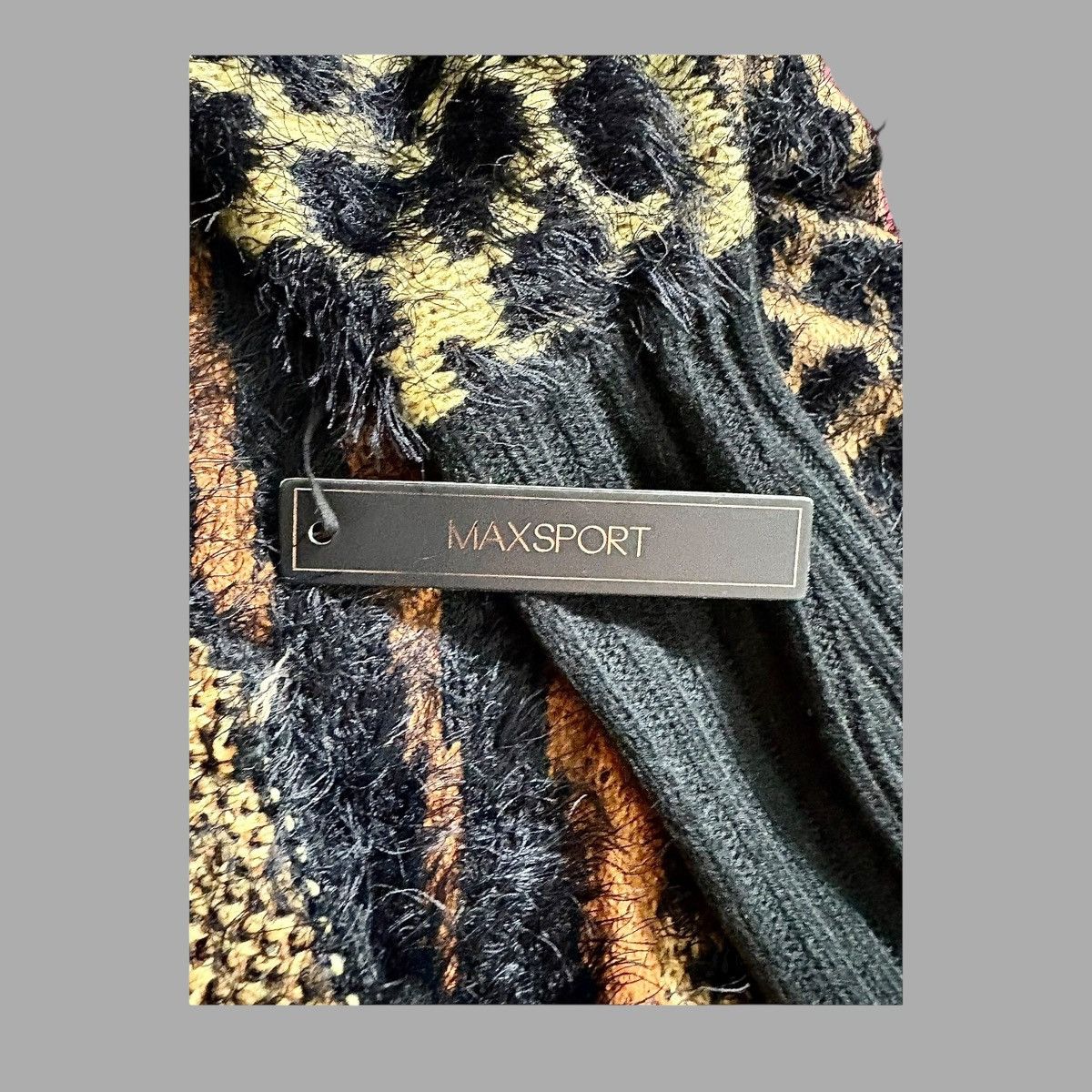 Other Max Sport LA $368 Women’s Animal Long Sleeve Cardigan Sz S/M Size S / US 4 / IT 40 - 10 Thumbnail