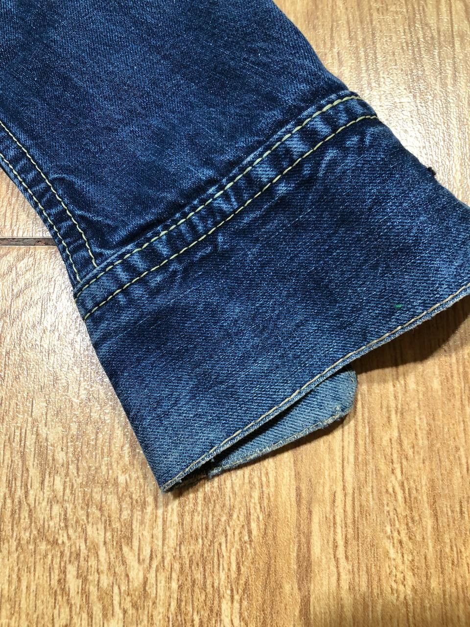 Levi's Levis Trucker Denim Jacket Size L Iconic Jean Western Size US L / EU 52-54 / 3 - 9 Thumbnail