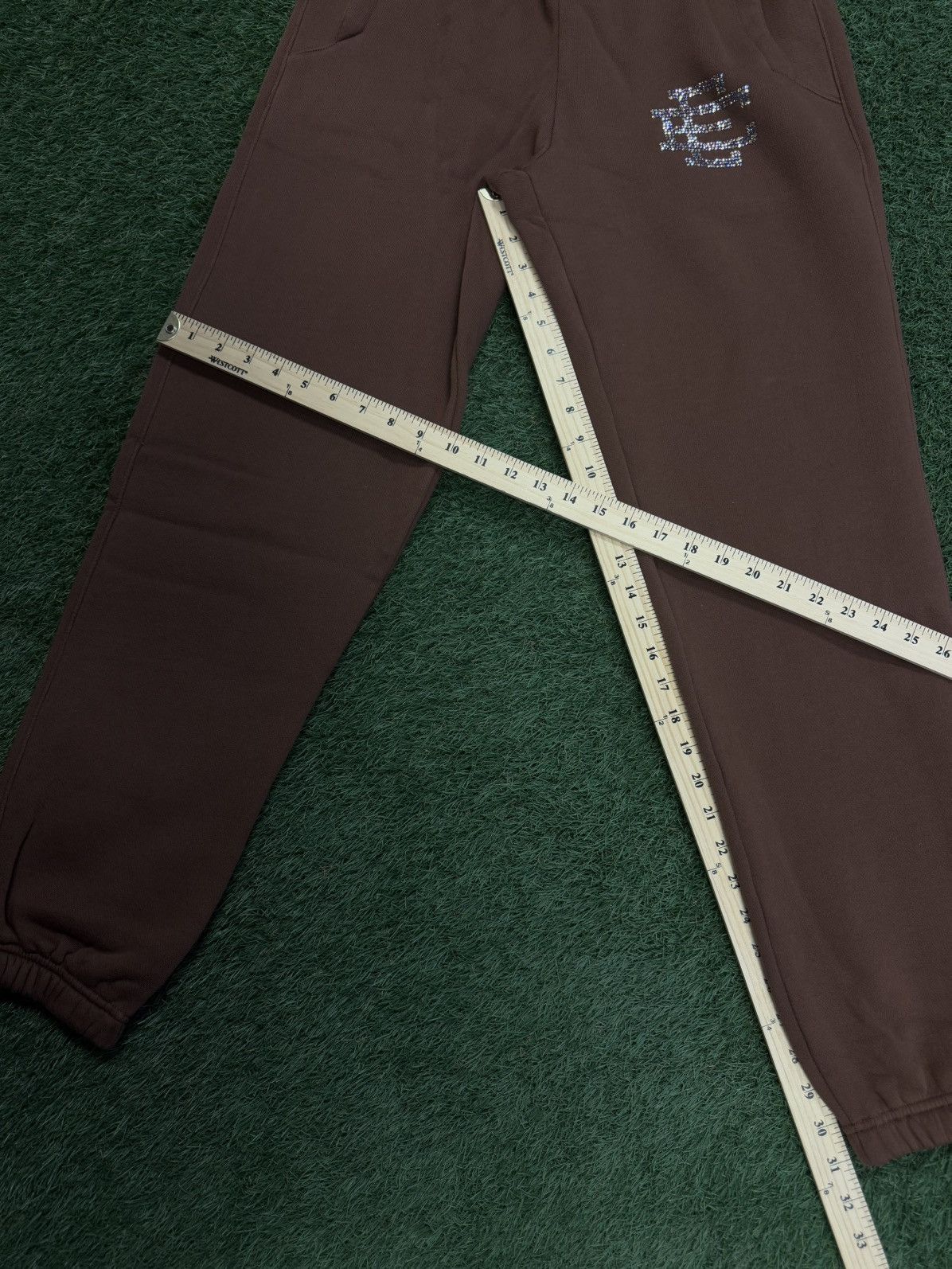 Eric Emanuel × Swarovski Eric Emanuel x Swarovski Sweatpants Size Small (NEW) RARE Size US 30 / EU 46 - 10 Thumbnail
