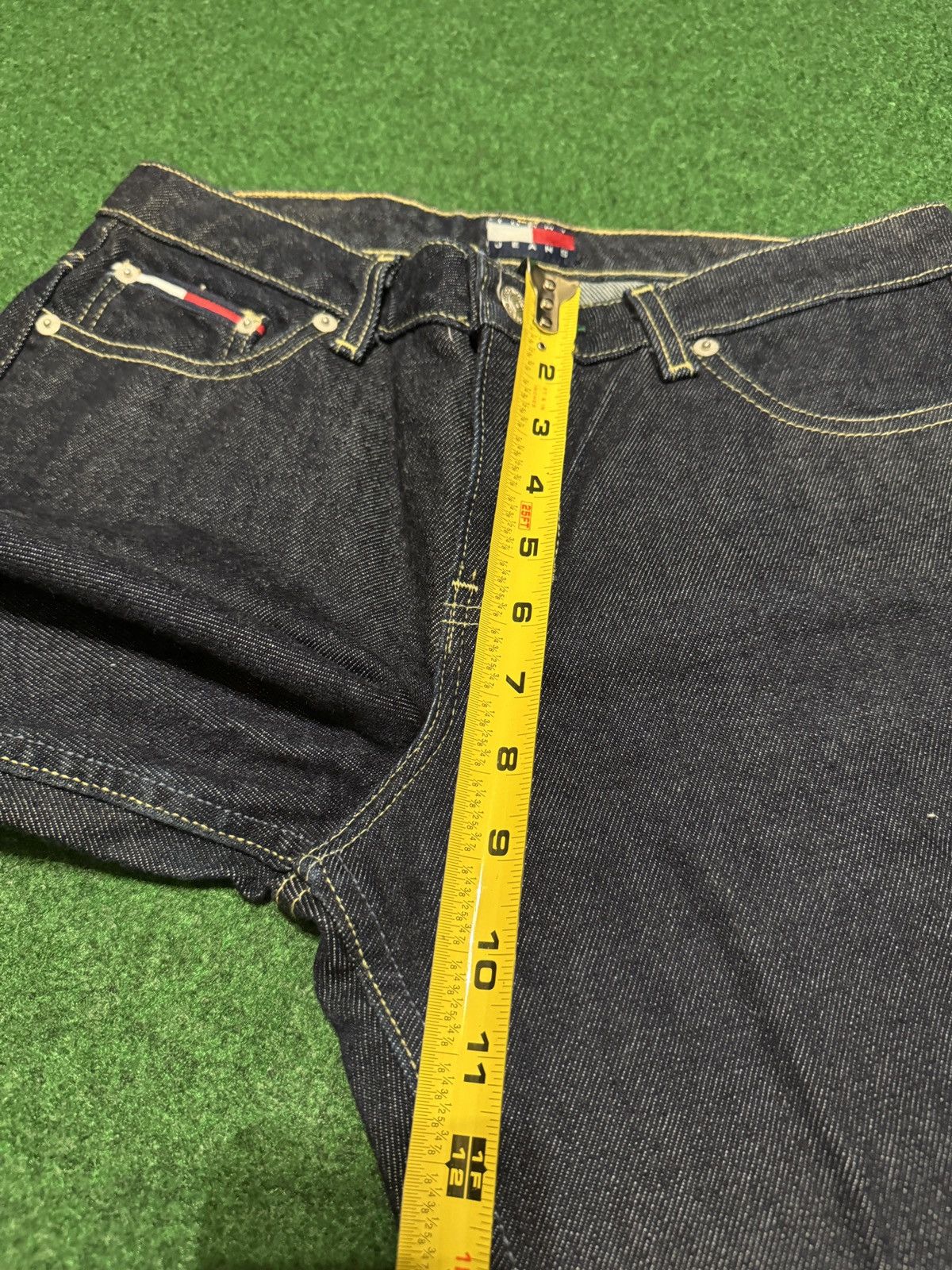 Tommy Hilfiger Y2K Tommy Hilifiger Flare Bootcut Womens 9 32x32 Jeans Size 32" / US 10 / IT 46 - 10 Thumbnail