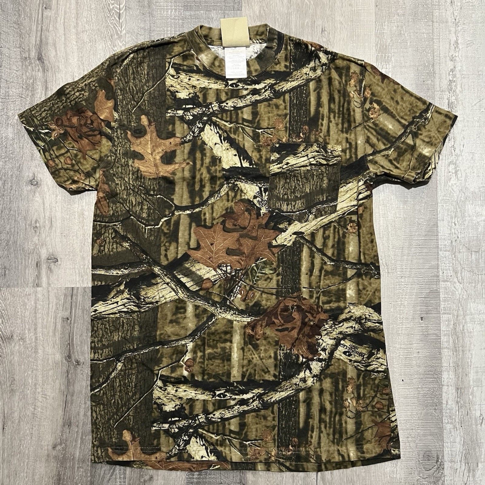 Russell Athletic VTG Russell Athletic Outdoor Camo Y2K Hunting Grunge T Shirt Size US L / EU 52-54 / 3 - 1 Thumbnail