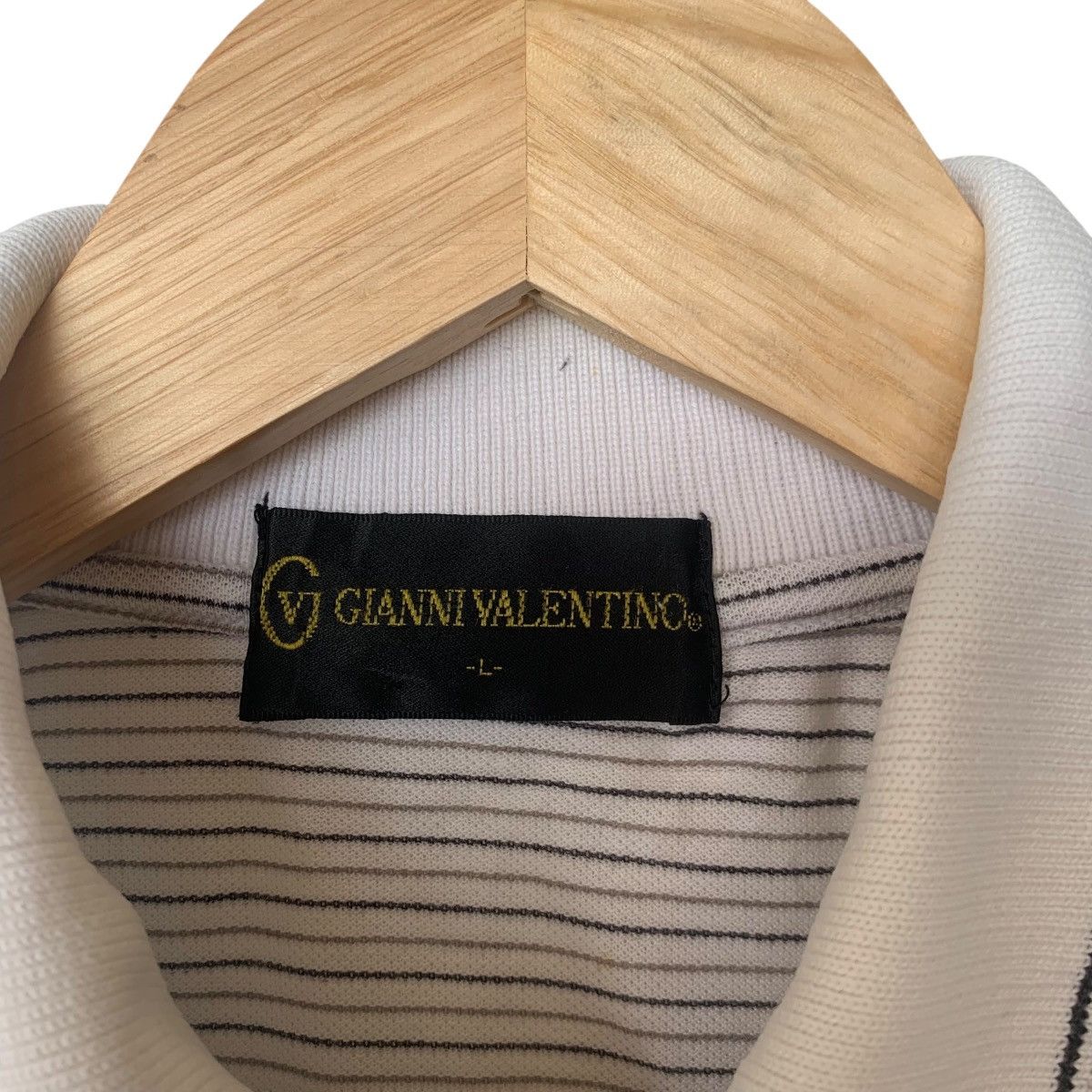 Gianni Valentino Vintage GIANNI VALENTINO ITALY Pocket Stripes Sweashirts Size US L / EU 52-54 / 3 - 4 Thumbnail