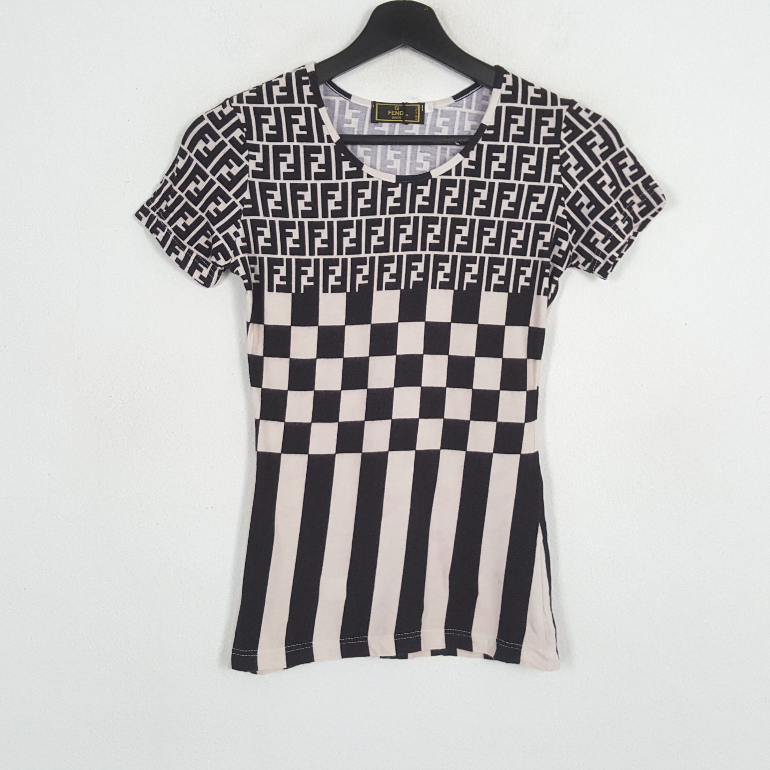 Fendi × Vintage FENDI Luxury Fashion Brand Designer Tshirt Size XXS / US 00 / IT 34 - 1 Thumbnail