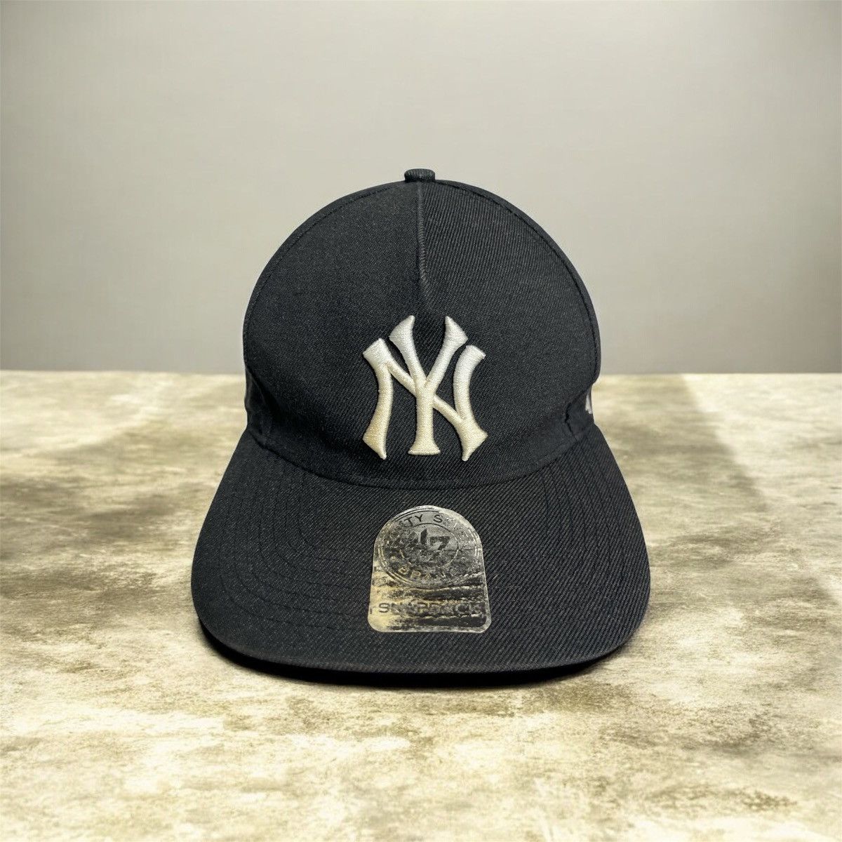 New York Yankees × Supreme Supreme x NY Trucker Cap Blue navy Size ONE SIZE - 2 Thumbnail