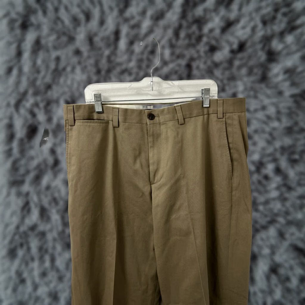 Eddie Bauer Eddie Bauer Chino Pants Mens 38x34 Tan Khaki Relaxed Fit Wrinkle Free NWT Travel Casual Workwear 5-Pocket Reg Pants Boys Mens Size US 38 / EU 54 - 1 Thumbnail