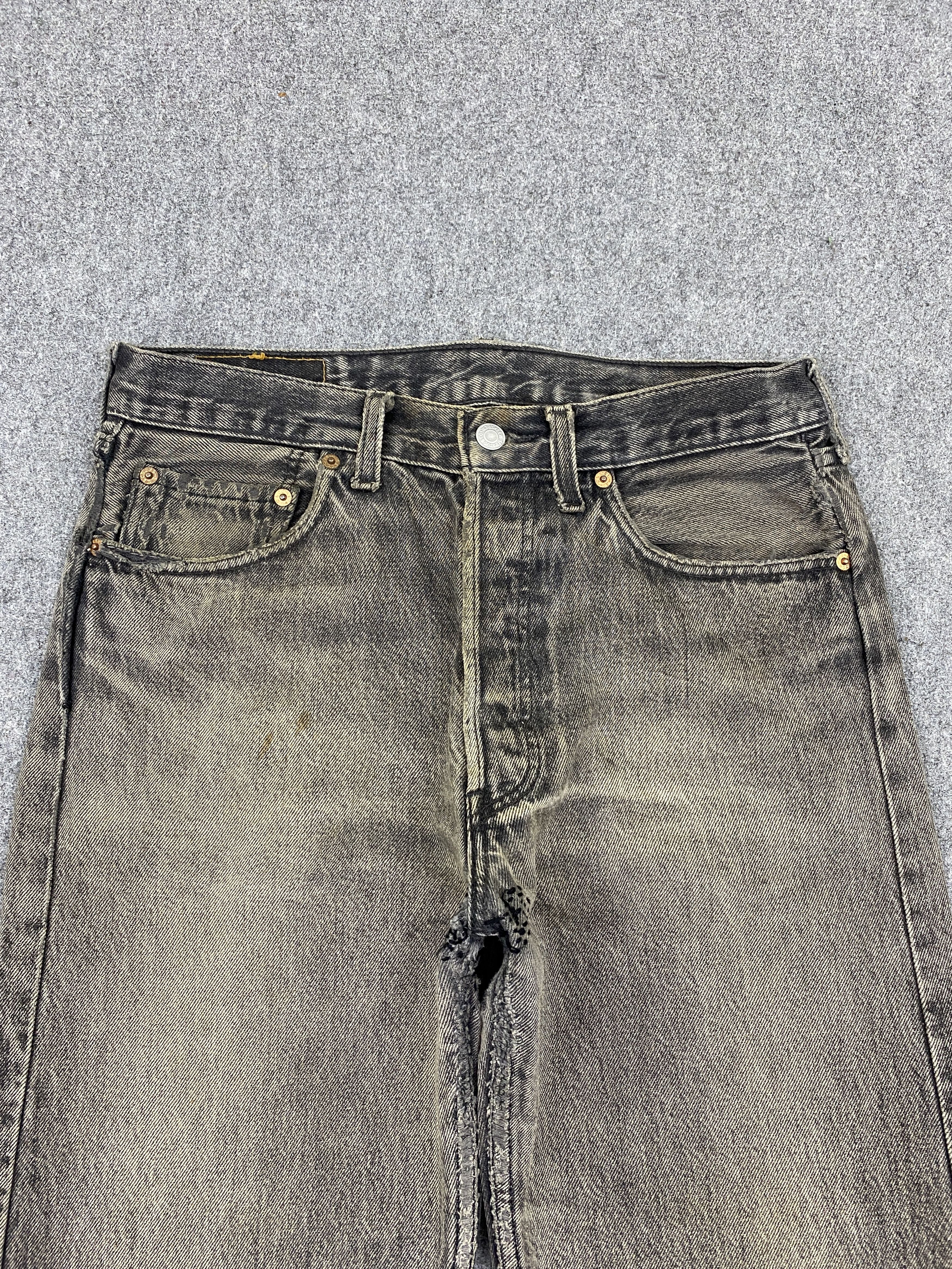 Levi's Vintage Levis 501 Superblack Faded Black Distressed Jeans Size US 30 / EU 46 - 2 Thumbnail