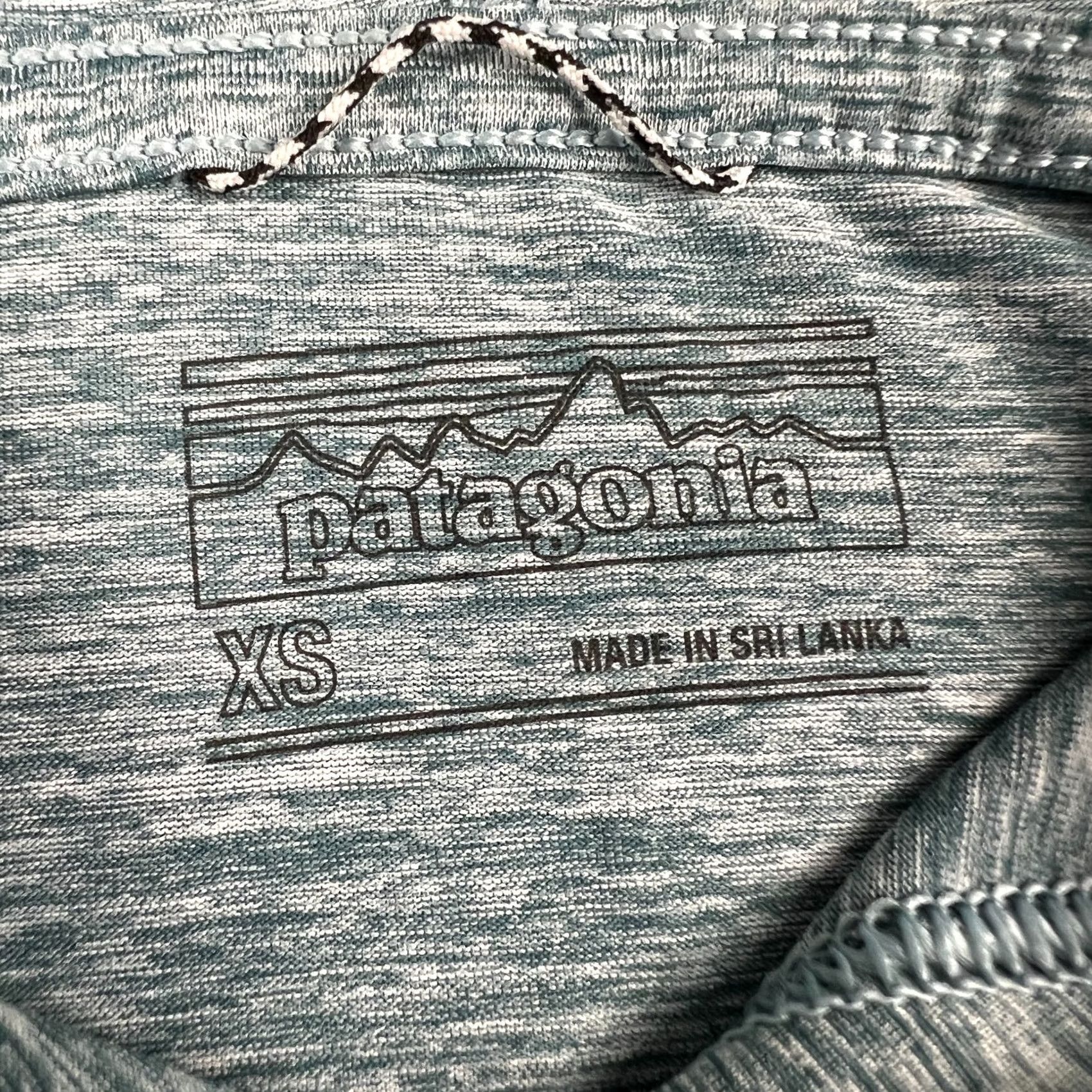 Patagonia Patagonia Hoodie Mens XS Blue Capilene Cool Daily UPF Stretch Lightweight Hiking Size US XS / EU 42 / 0 - 3 Thumbnail