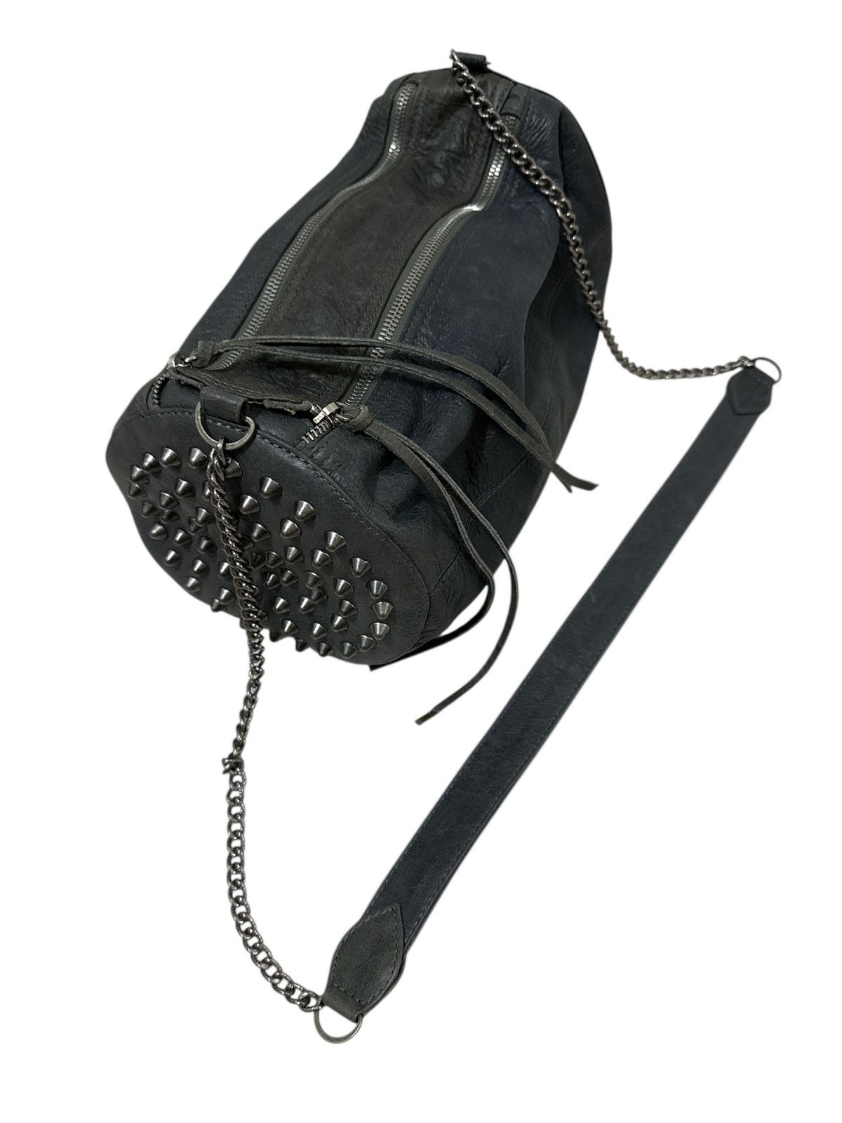 Japanese Brand Vintage Patina leather Studded chain sling bag Size ONE SIZE - 1 Thumbnail