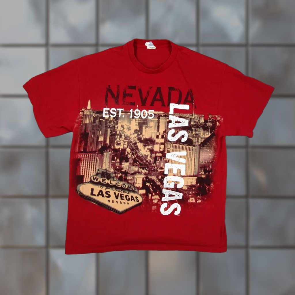 Delta VINTAGE Las Vegas Nevada Shirt Men Large Red Delta Graphic Souvenir Welcome Sign Size US L / EU 52-54 / 3 - 1 Thumbnail