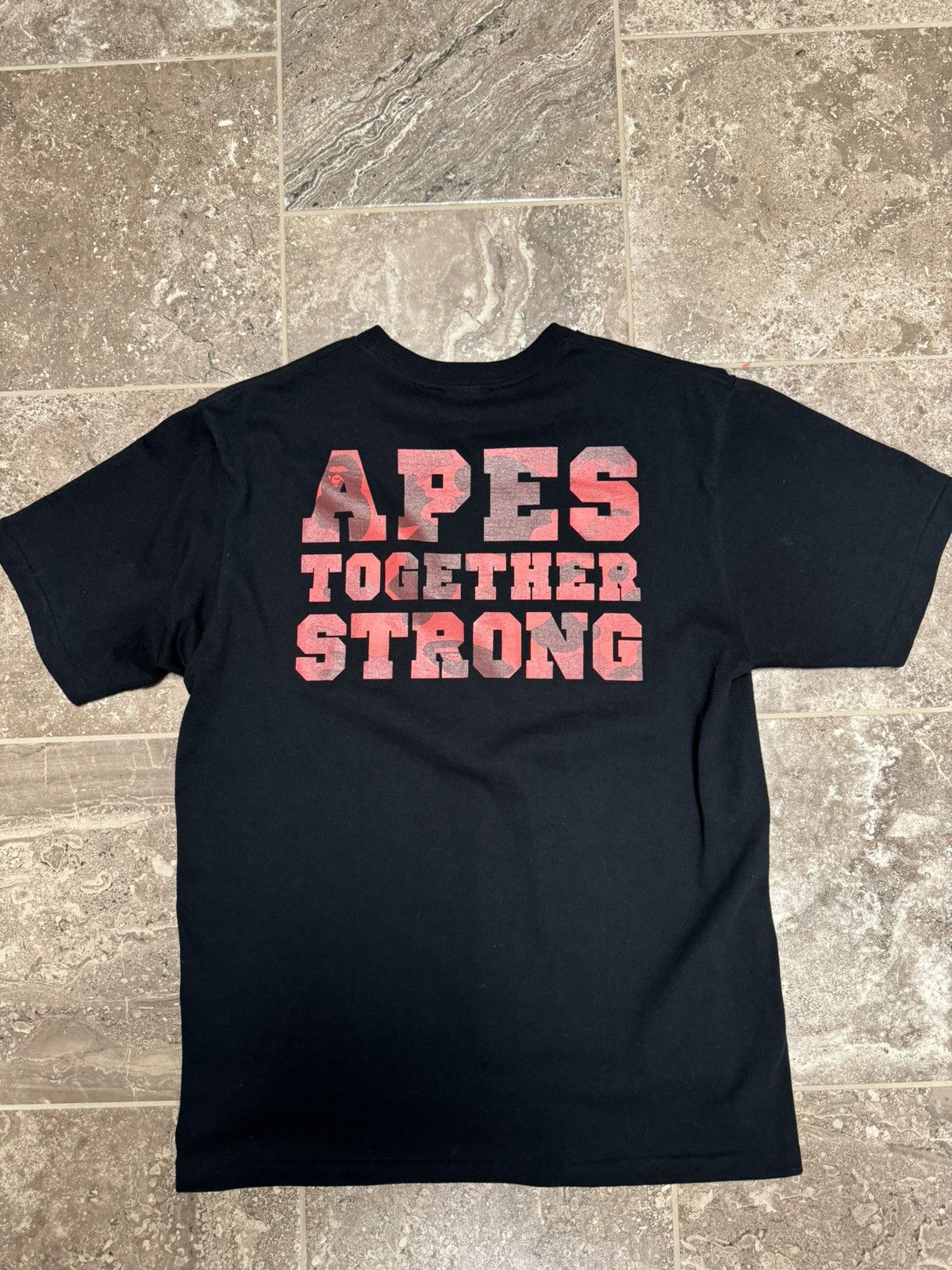 Bape Bape Apes Strong Together Tee Size US M / EU 48-50 / 2 - 2 Thumbnail