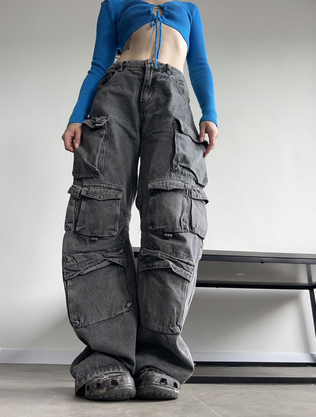 Other Crazy Multipocket Cargo Jeans Avant Garde Y2K Size 28" / US 6 / IT 42 - 12 Thumbnail
