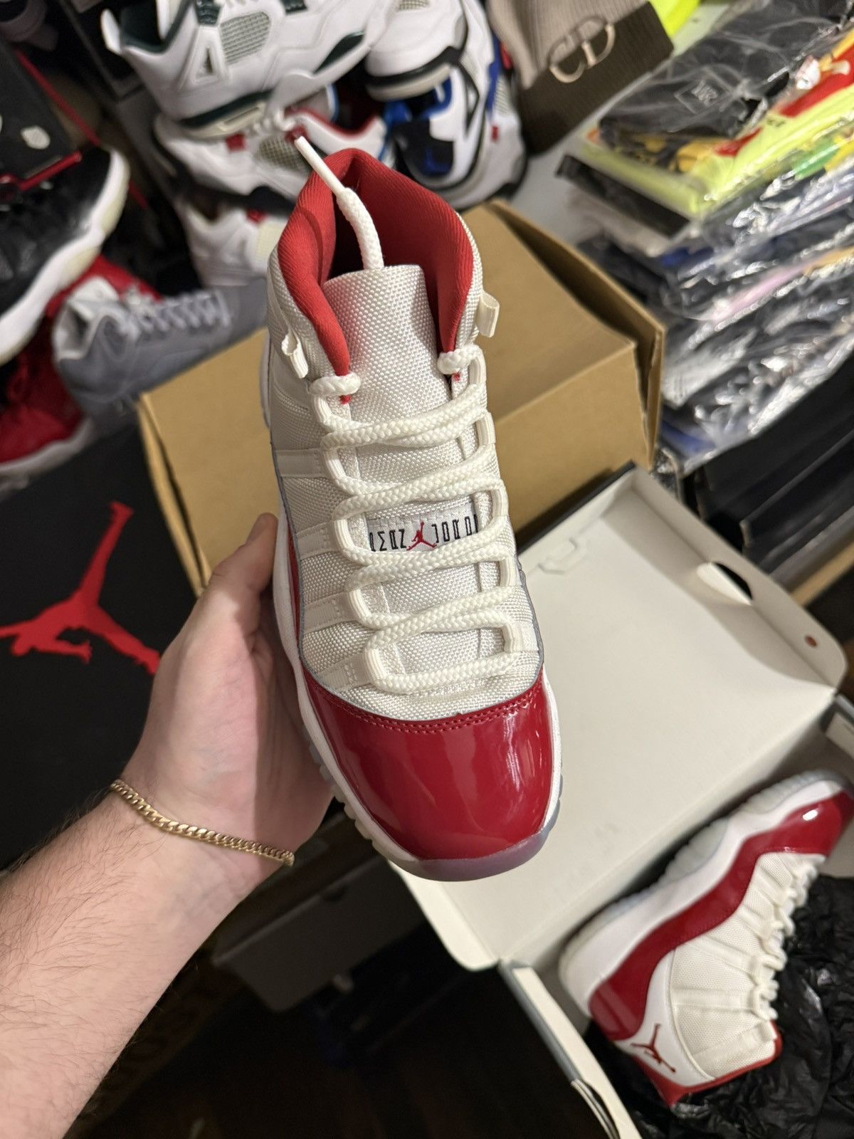 Jordan Brand Jordan retro 11 cherry sz 6.5y Size US 6.5 / EU 39-40 - 2 Thumbnail