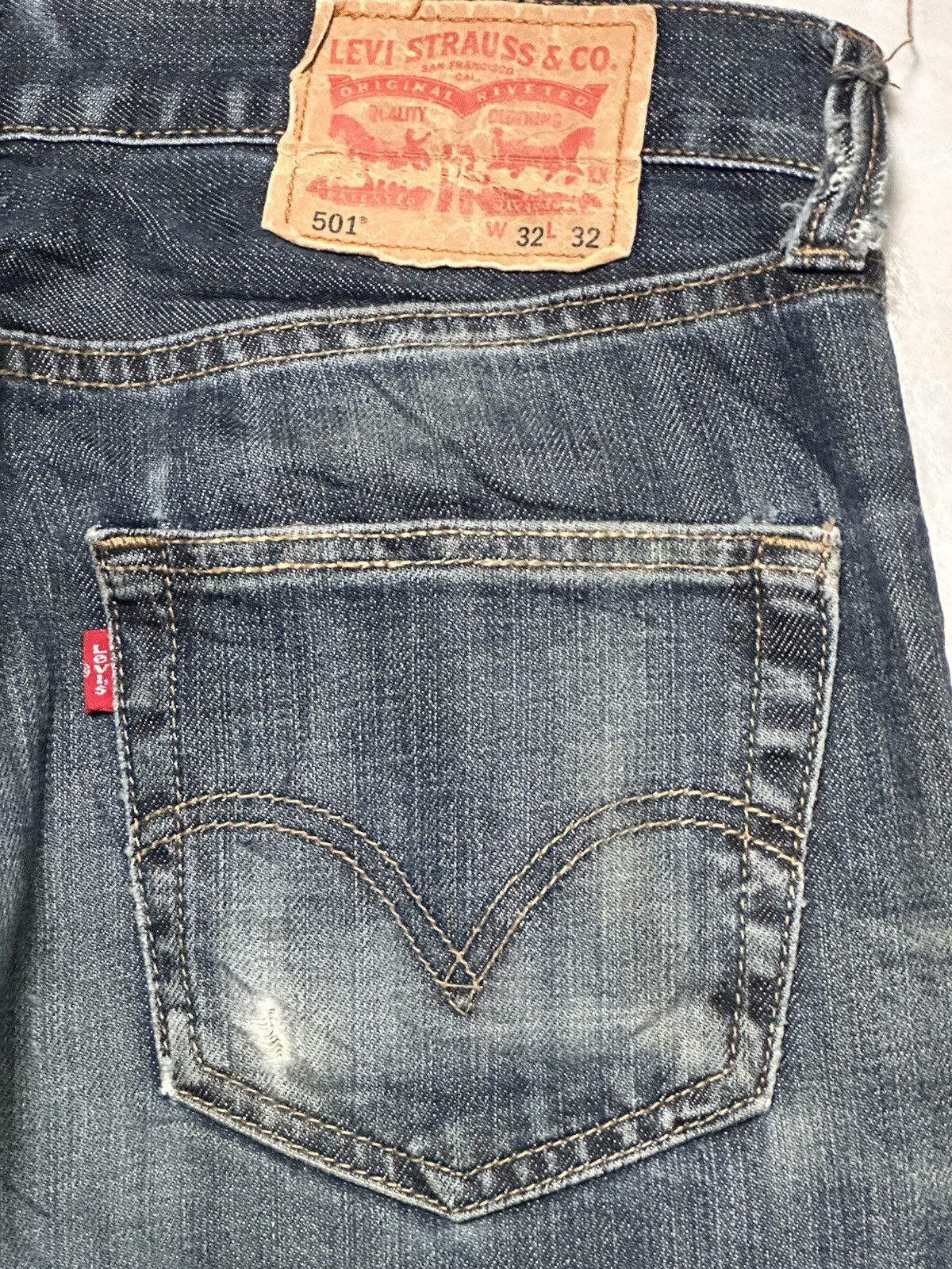 Levi's Levi’s 501 Vintage Regular Straight Leg Jean With Faded Wash Size US 32 / EU 48 - 8 Thumbnail