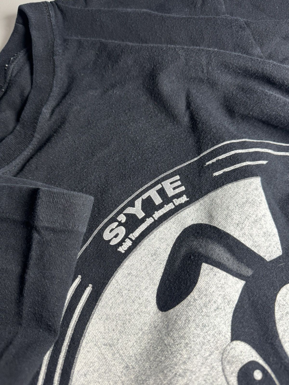 Yohji Yamamoto CGI Dog Saeko L/S S'yte Size US M / EU 48-50 / 2 - 4 Thumbnail