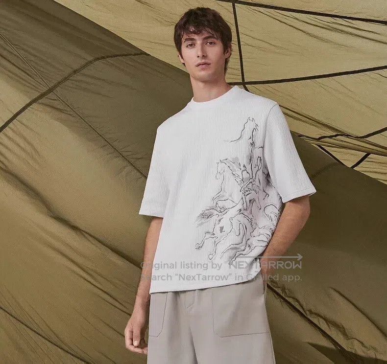 Hermes Hermes White Warthog Embroidered Cotton Long Sleeve Short Size US M / EU 48-50 / 2 - 9 Thumbnail