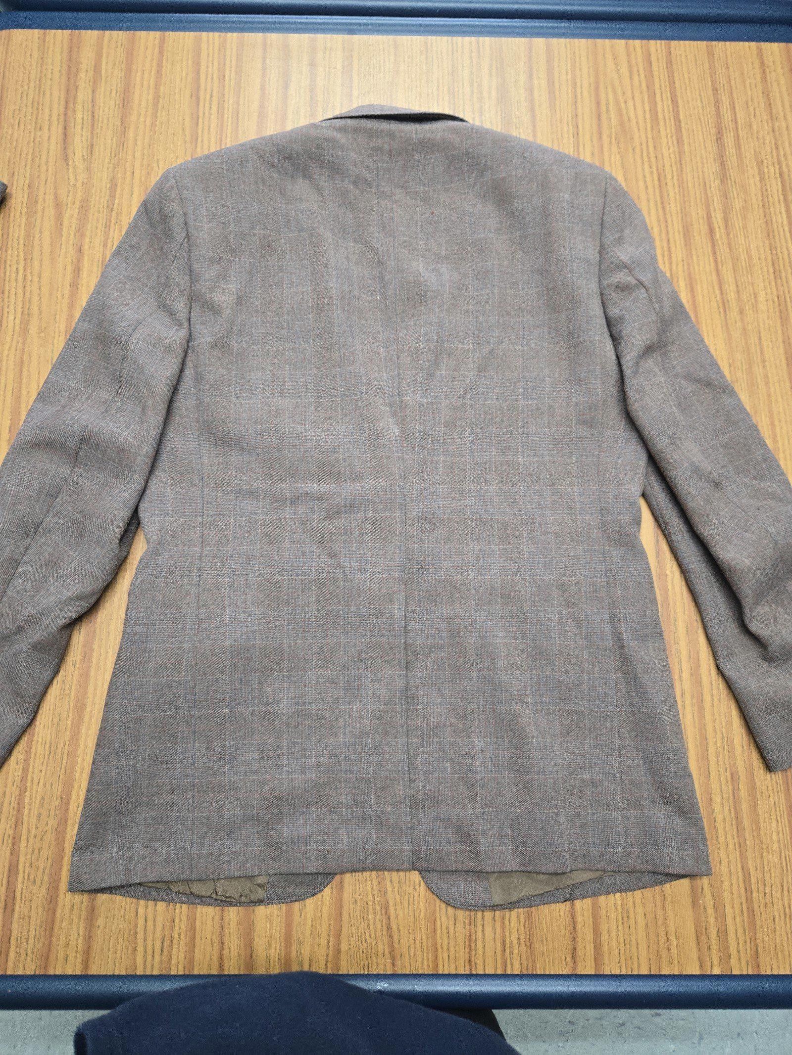 Designer Women's brown pant suit Size M / US 6-8 / IT 42-44 - 6 Thumbnail
