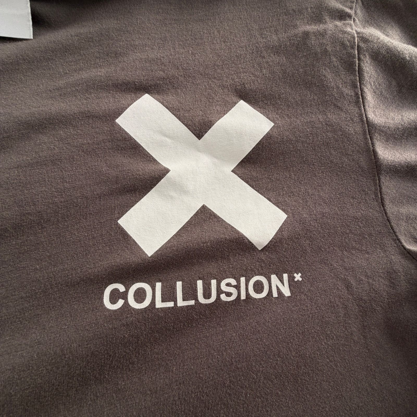 Gildan Collusion Eight Paw Projects Dark Gray Cross Logo T-Shirt S Size US S / EU 44-46 / 1 - 4 Thumbnail