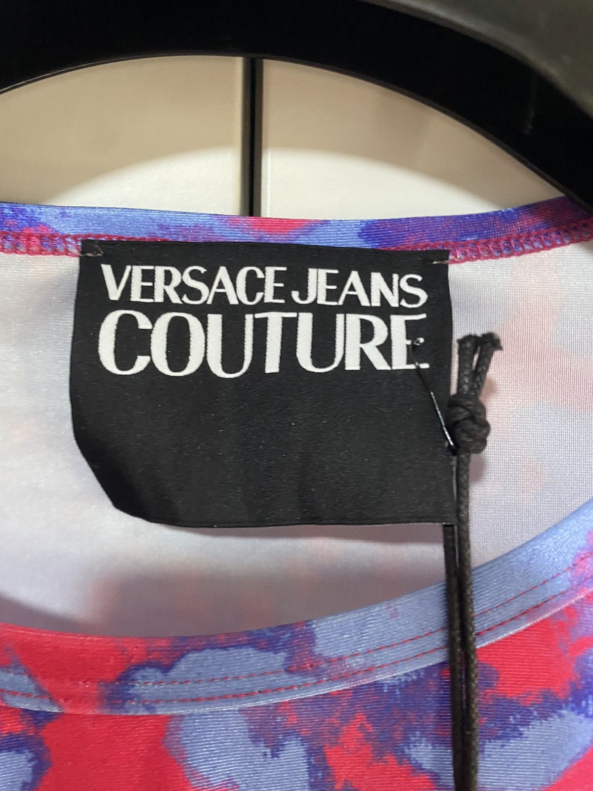 Versace Jeans Couture Animal Print Lycra T-Shirt, size 40, Pink, new with tag. * Size S / US 4 / IT 40 - 6 Thumbnail