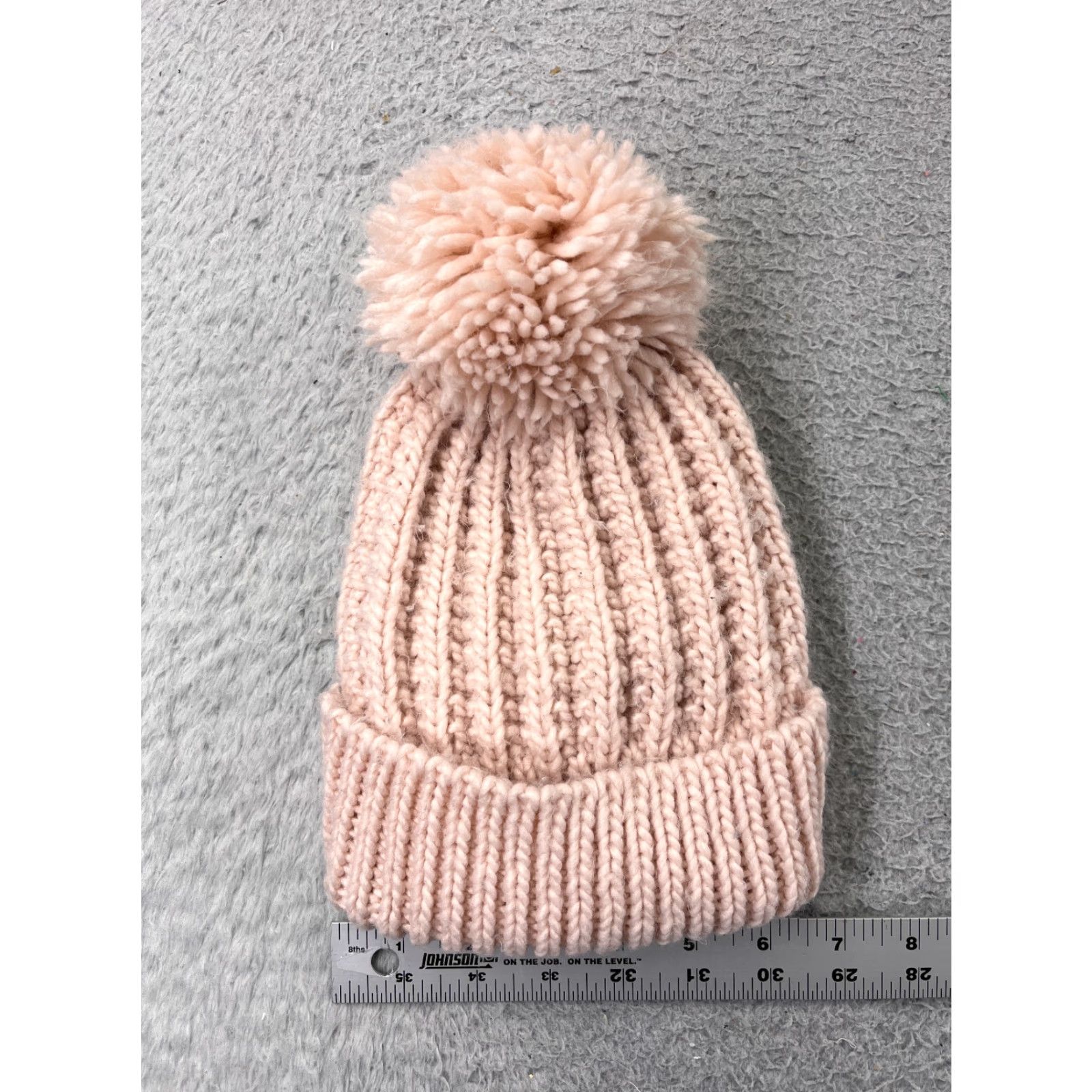 Forever 21 FOREVER 21 Beanie Shirt Adult One Size Pink Knit Acrylic Snowboard Ski Beanie Womens 90s Theme Hat Size ONE SIZE - 3 Thumbnail