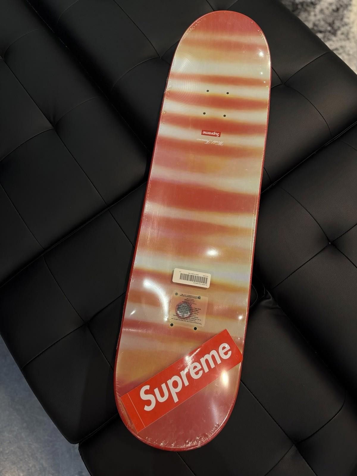 Supreme Supreme Skateboard Blurred Logo Color Red FW23 Red Size ONE SIZE - 5 Thumbnail