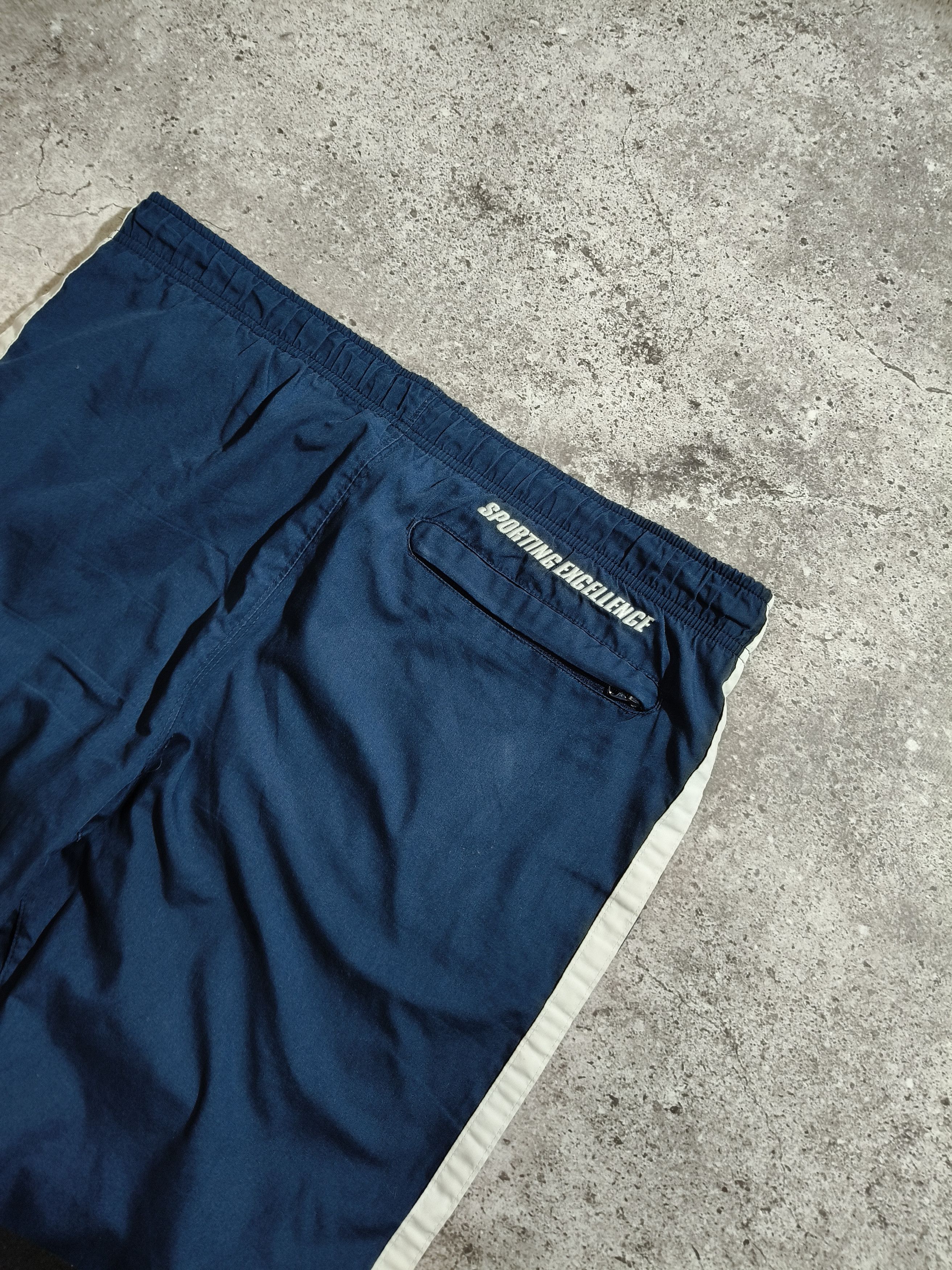 Nike Nike Vintage Nylon Track Pants Size US 32 / EU 48 - 5 Thumbnail