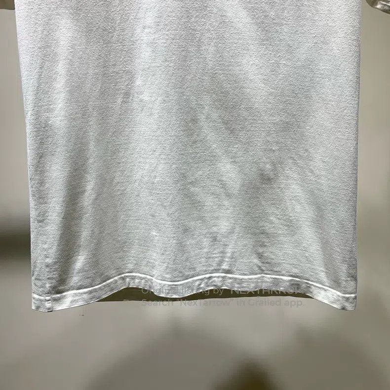 Louis Vuitton Louis Vuitton Solid Embossed Logo Short Sleeve T-shirt Size US XS / EU 42 / 0 - 4 Thumbnail