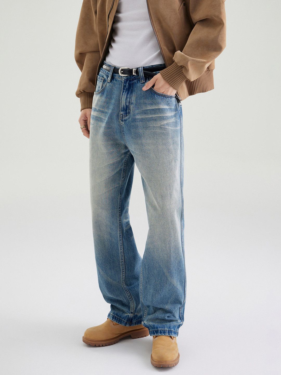 Vintage Men's casual blue washed straight leg whiskered jeans Size US 32 / EU 48 - 1 Thumbnail