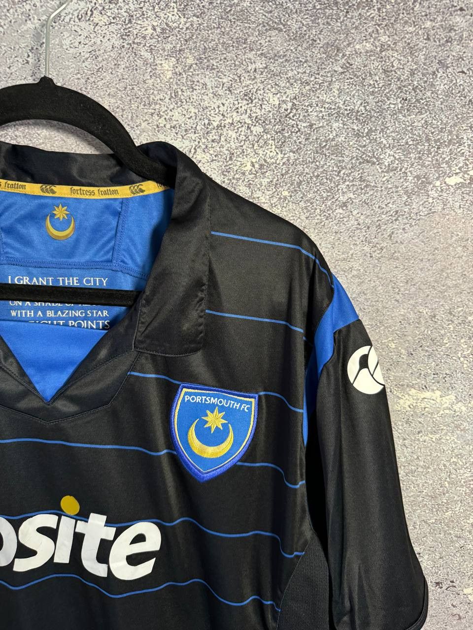 Canterbury of New Zealand × Vintage Vintage Portsmouth 2009/10 Canterbury Soccer Jersey Size US XL / EU 56 / 4 - 9 Thumbnail
