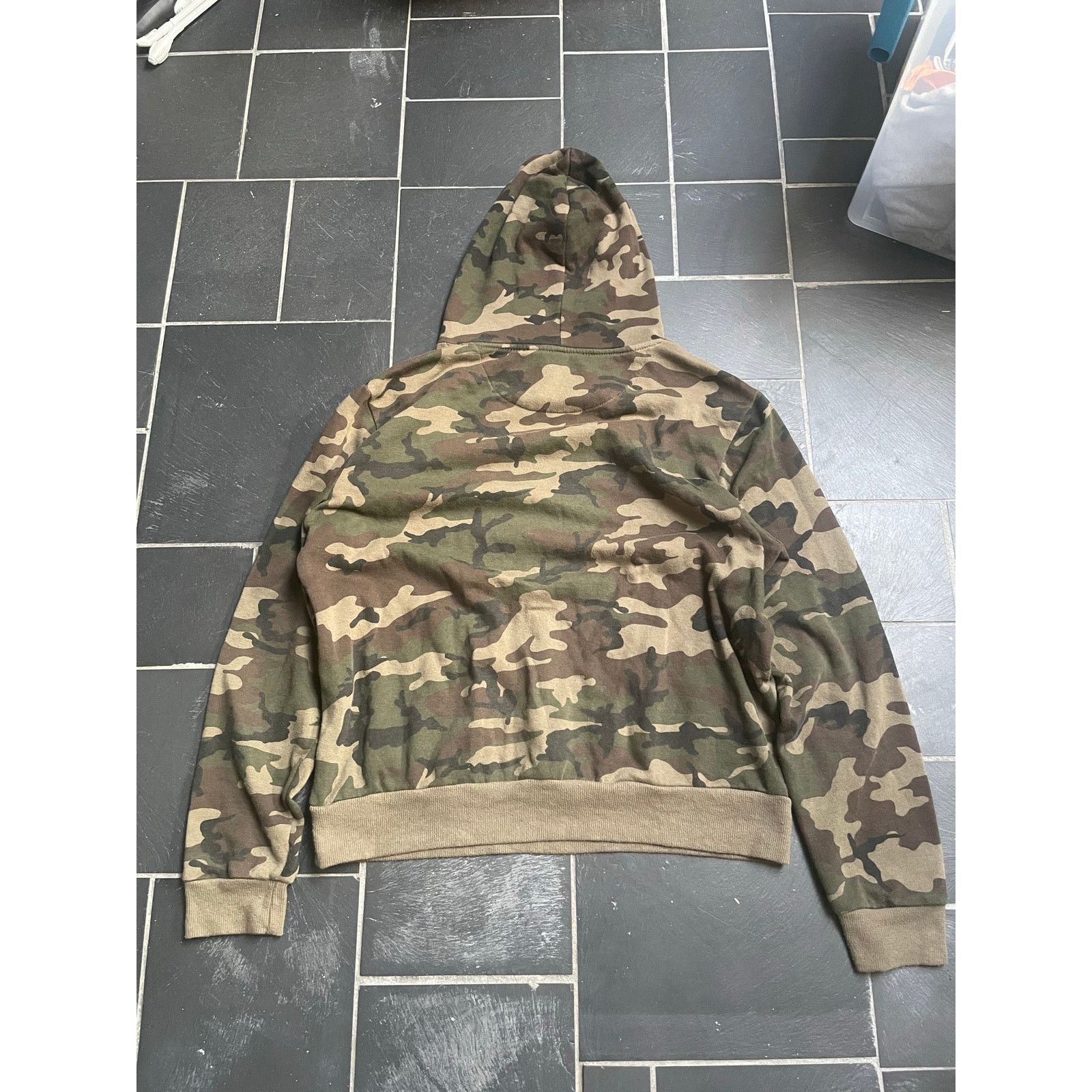 Cotton On Men’s Dark Green Camo Oversized Hoodie Size M Size US M / EU 48-50 / 2 - 2 Thumbnail