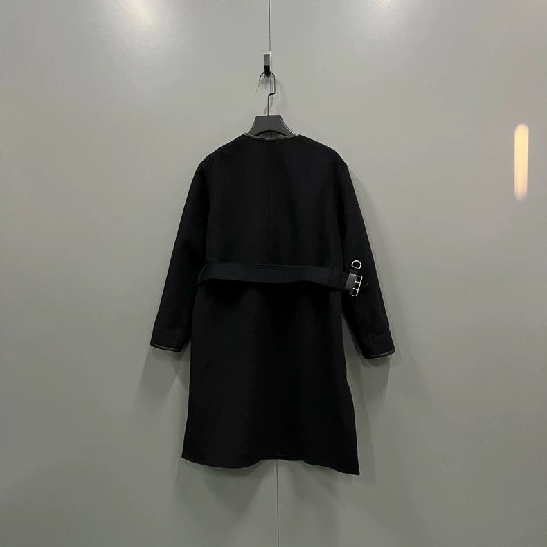 Louis Vuitton Louis Vuitton presbyopia printed all over the inside coat 2 Size US XS / EU 42 / 0 - 2 Thumbnail
