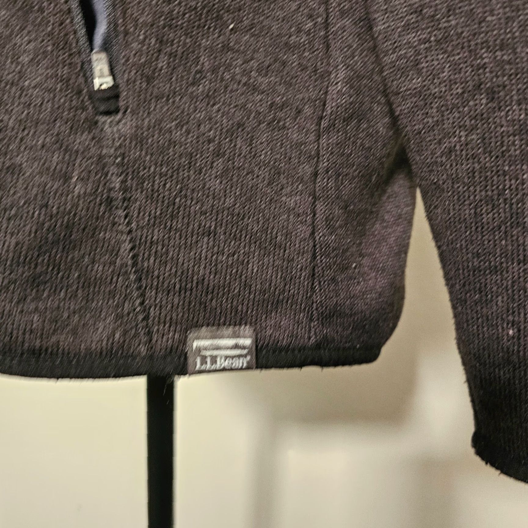 Vintage VINTAGE L.L. Bean Sweater Fleece Black Full Zip S Womens Logo Emburse 502383 Size S / US 4 / IT 40 - 3 Thumbnail