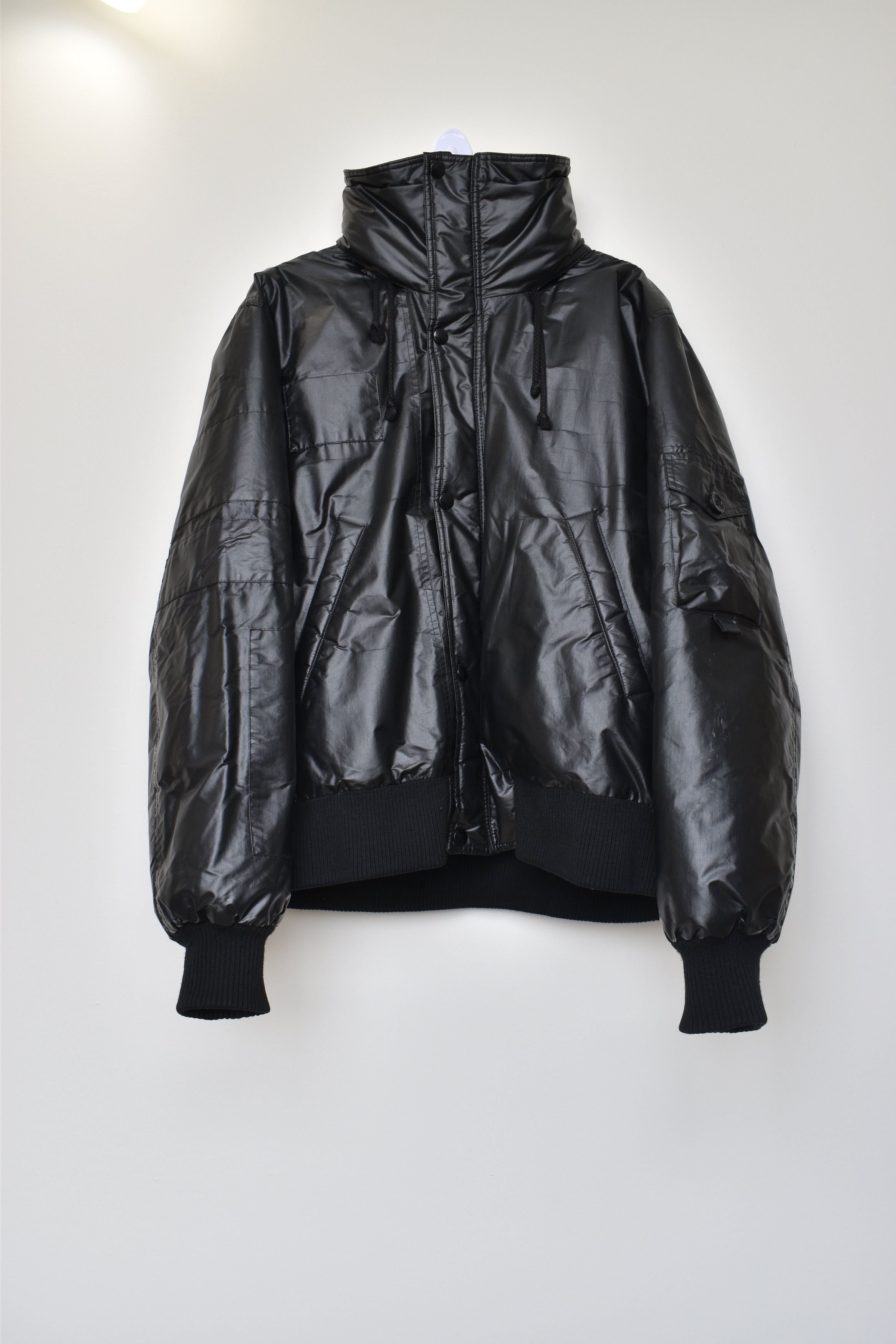 Raf Simons Raf Simons AW05-06 Sample Waxed Waves Puffer Waves Bomber Size US S / EU 44-46 / 1 - 3 Thumbnail