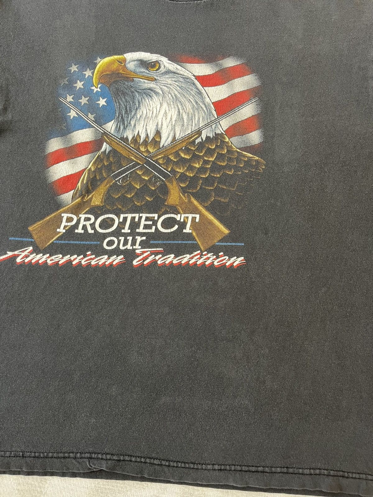 Harley Davidson Vintage 00’s Protect Our “American Tradition” Faded T-Shirt Size US XL / EU 56 / 4 - 6 Thumbnail