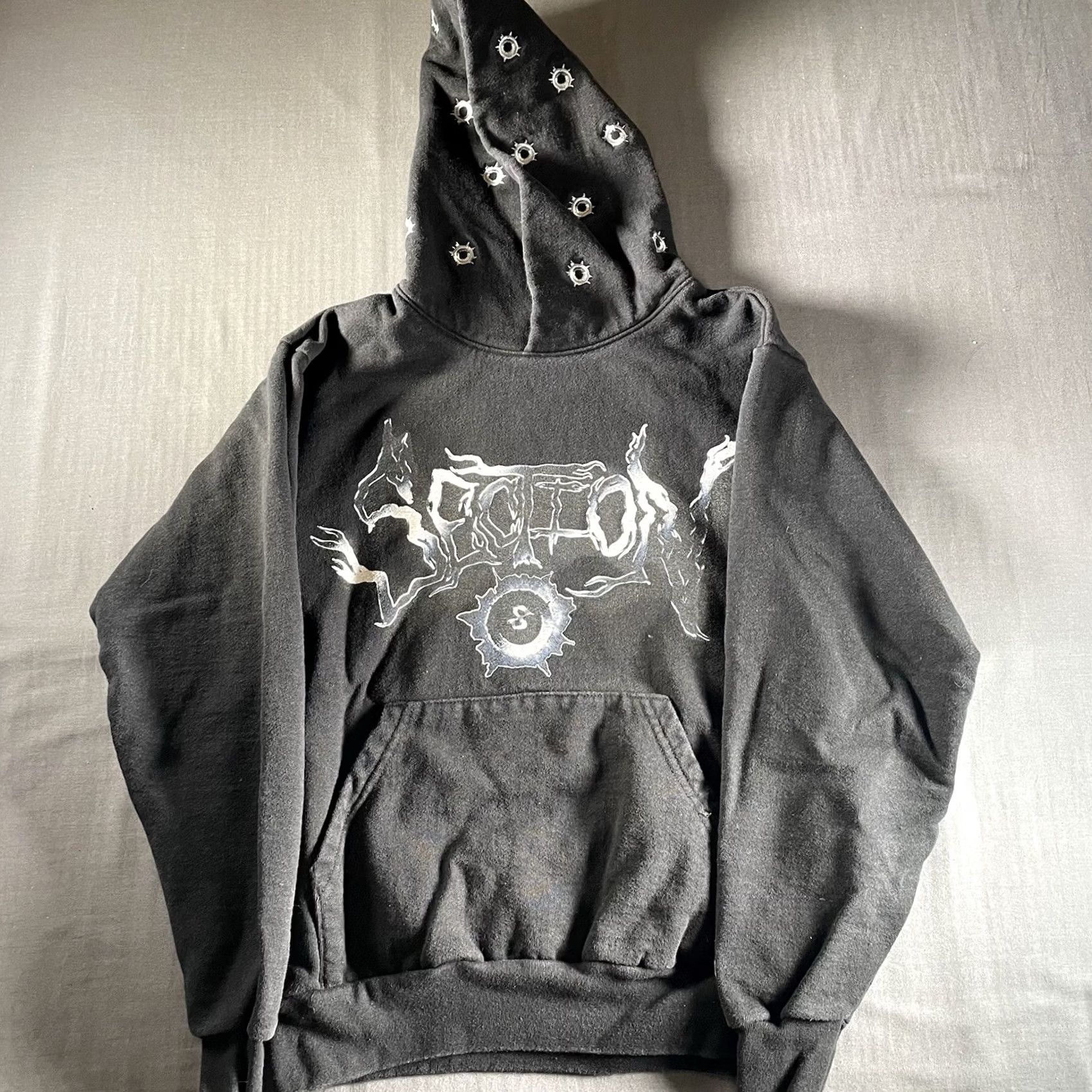 Vintage Section 8 Eight Hoodie Mens Small Black Angel 8 Ball Graphic Print Sweatshirt Heavy Weight USA Size US S / EU 44-46 / 1 - 5 Thumbnail