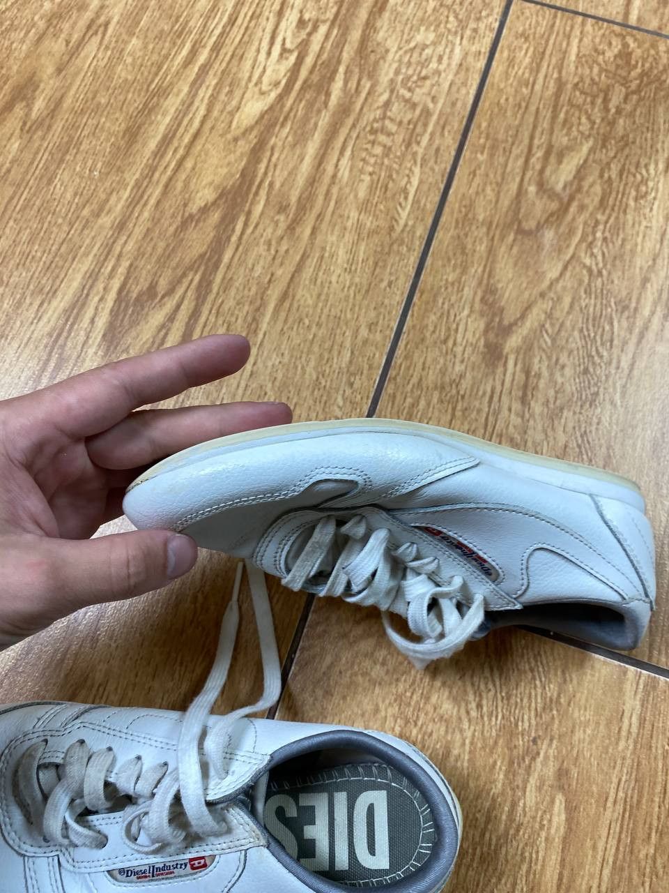 Diesel Low-Top Sneakers Diesel Vintage white Streetwear Y2K Size US 5 / EU 37 - 8 Thumbnail