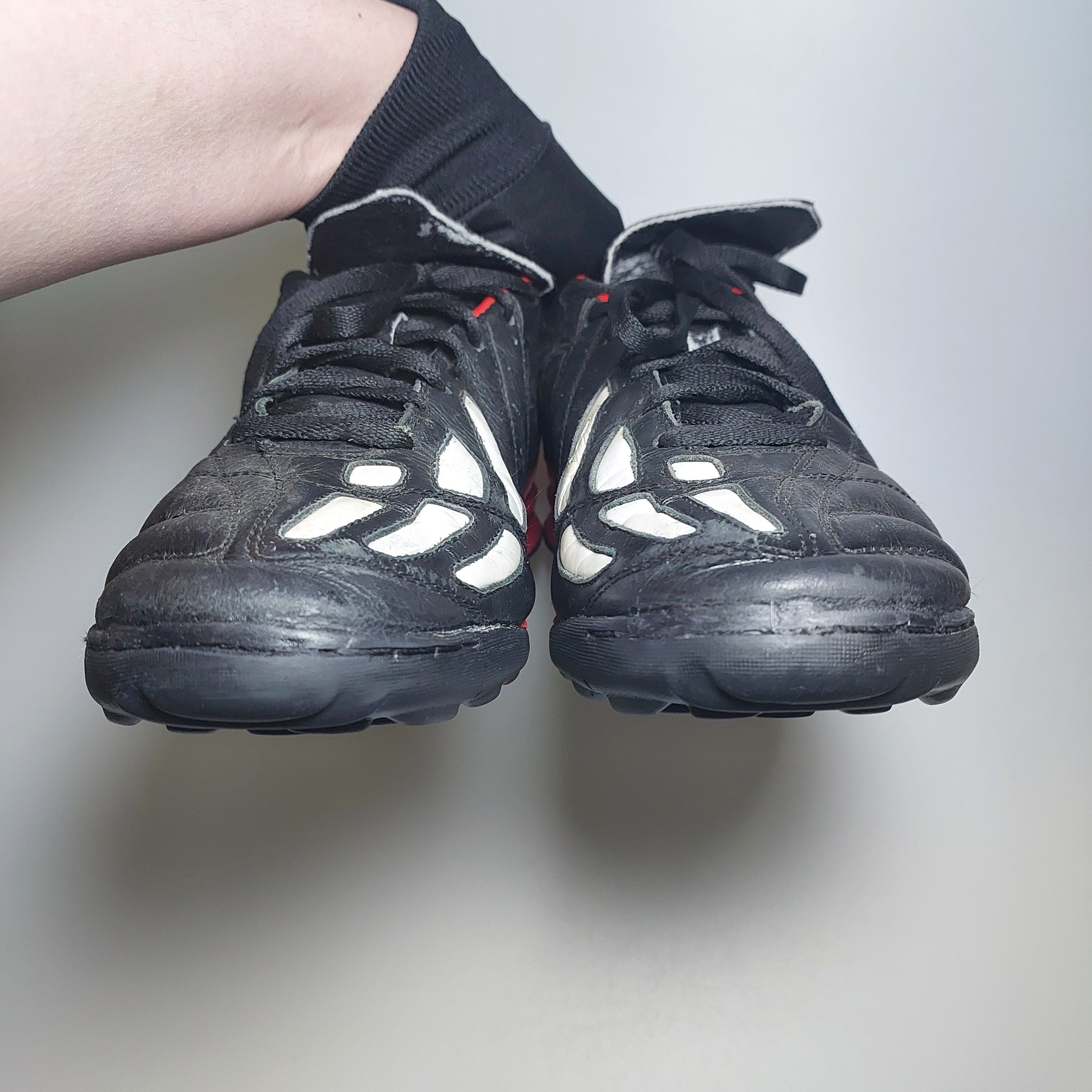 Adidas Predator Mania Manado TRX TF 385425 US11.5 UK11 29.5CM Size US 11.5 / EU 44-45 - 3 Thumbnail