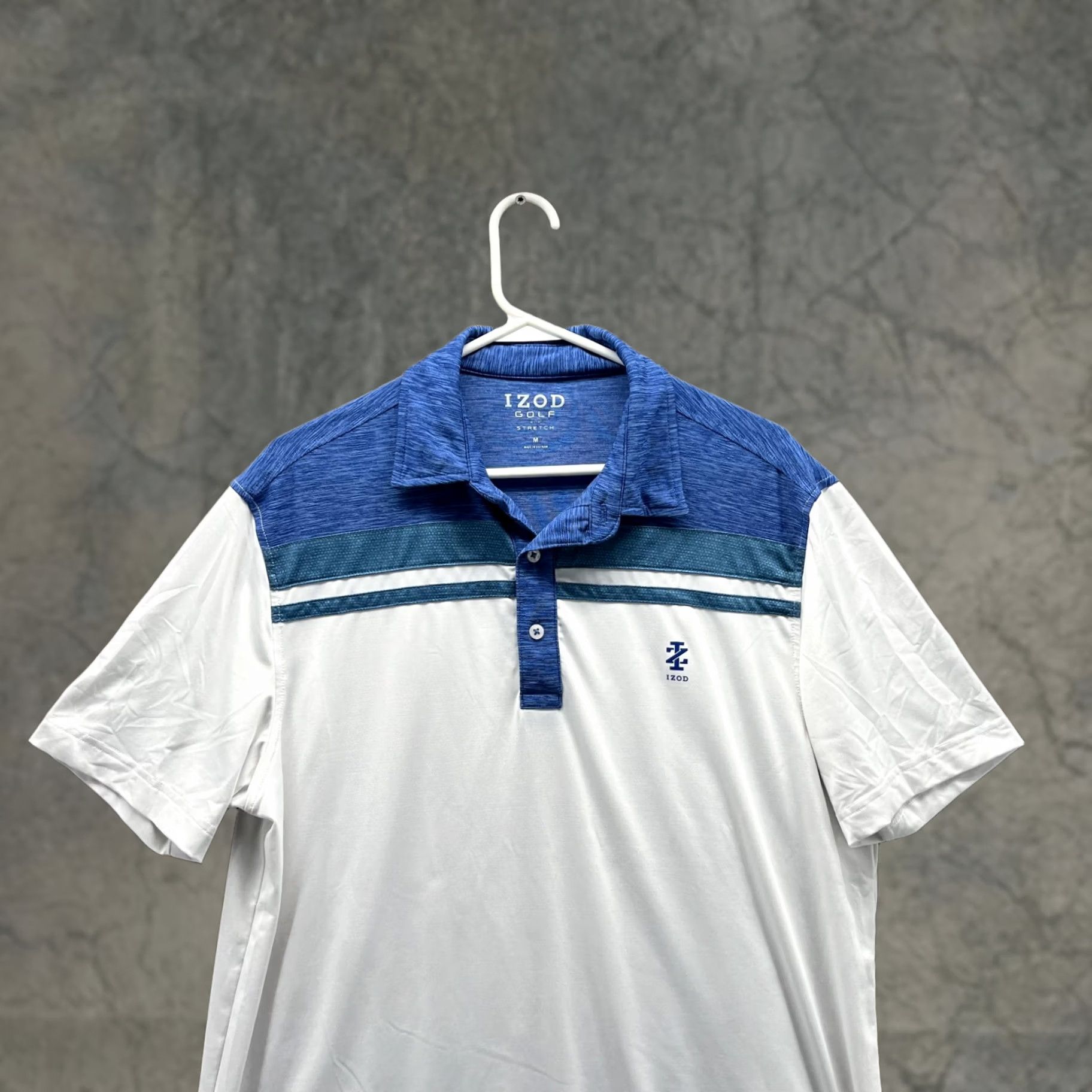 Izod Izod Polo Shirt Men Medium Adult Blue White Golf Stretch Athletic Polo Shirt Regular Fit Short Sleeve Solid White 44 in Chest Mens Polo Size US M / EU 48-50 / 2 - 1 Thumbnail