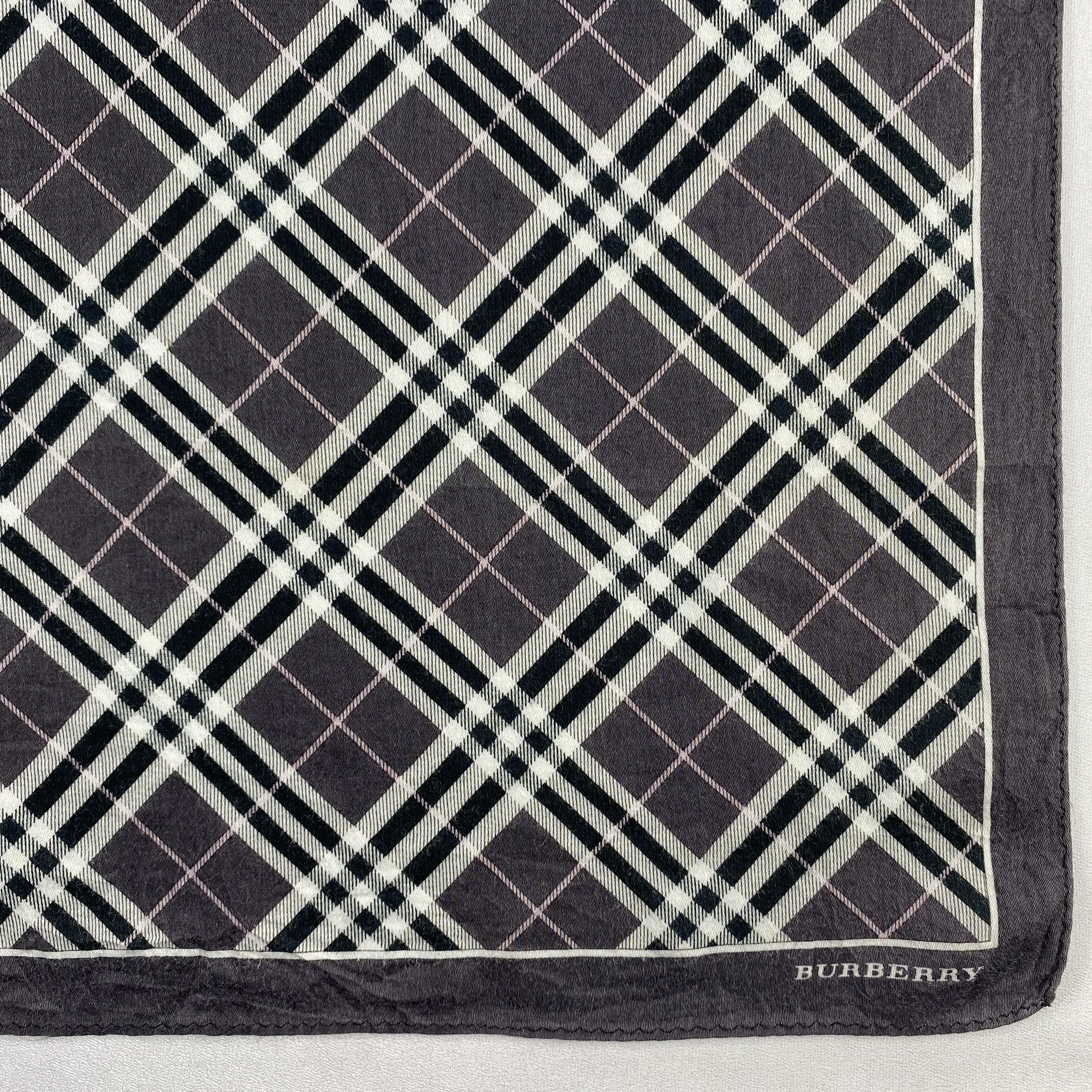 Burberry × Vintage Burberry Handkerchief / Neckerchief / Bandana-P1889 Size ONE SIZE - 3 Thumbnail