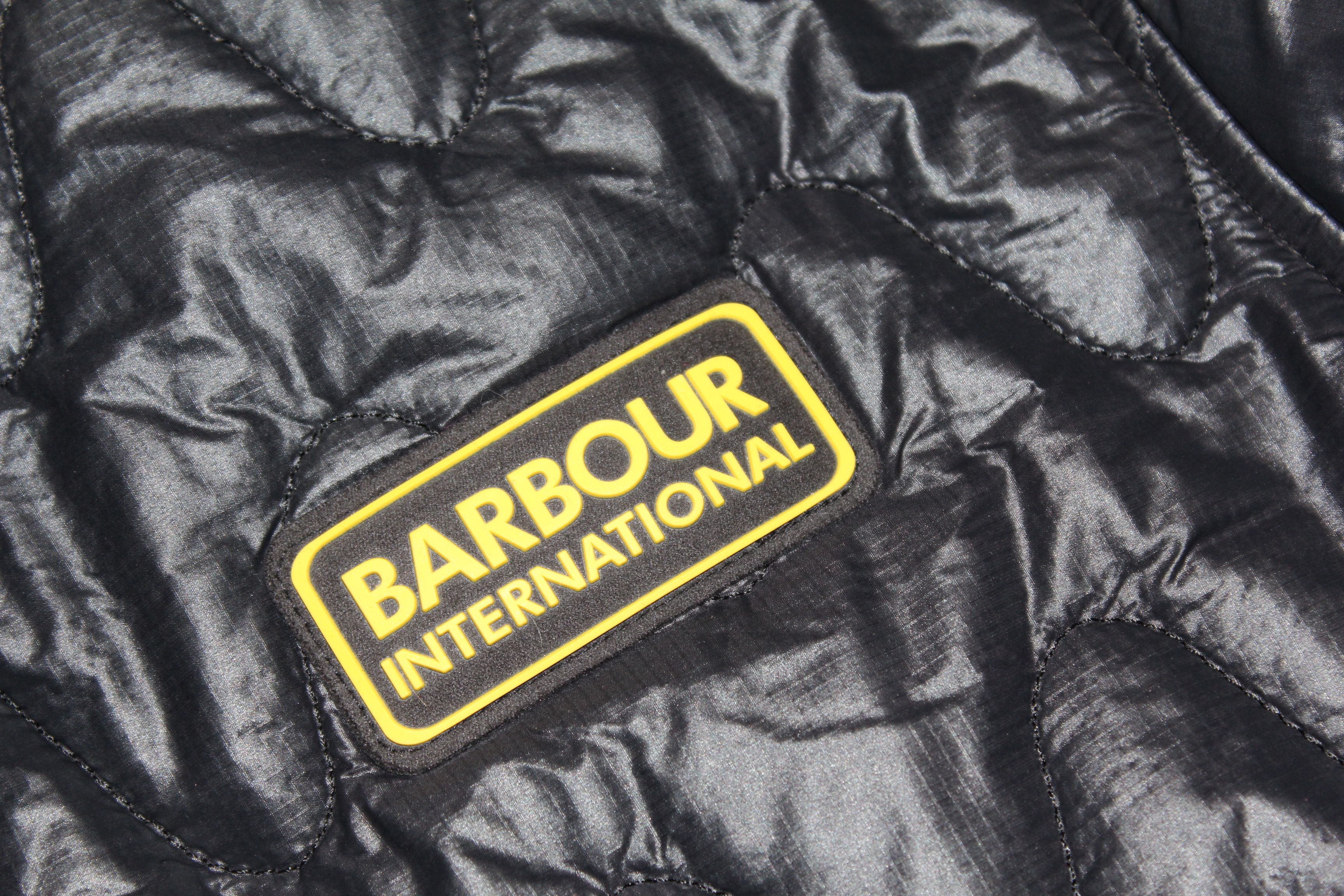 Barbour Women's BARBOUR International Quilted Wave Jacket Size M Size M / US 6-8 / IT 42-44 - 5 Thumbnail