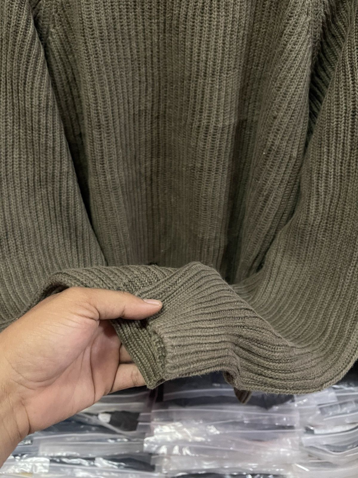 L.L. Bean Vintage L.L.Bean Olive Green Ribbed Knit Sweatshirt🔥🔥🔥 Size US L / EU 52-54 / 3 - 3 Thumbnail
