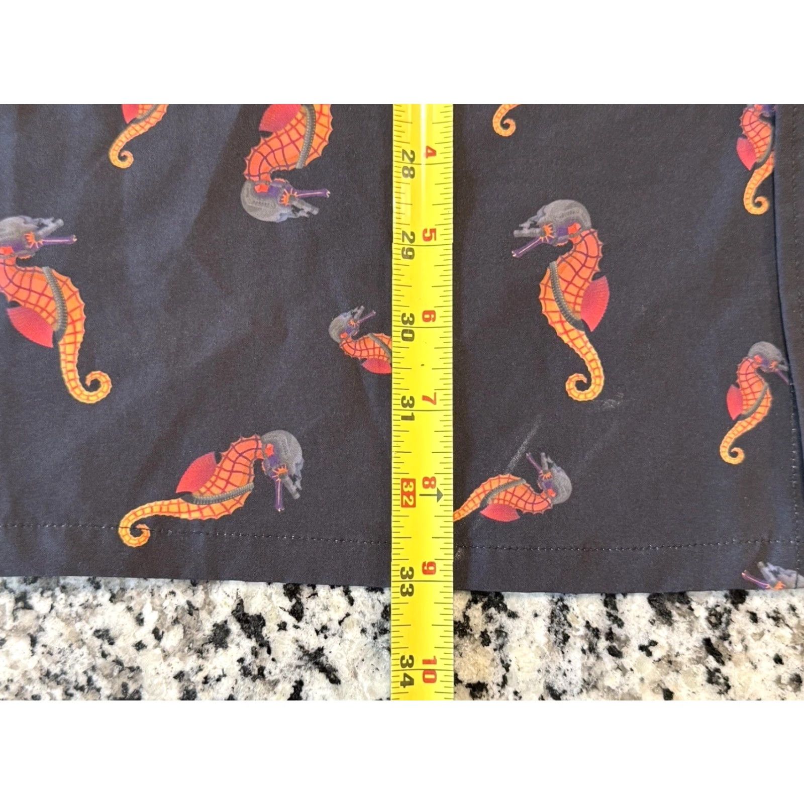 Etro VINTAGE Retro Rifle Men’s Short Sleeve Button Up Shirt 3XL Seahorse Multi 90s Retro Size US 39 - 3 Thumbnail