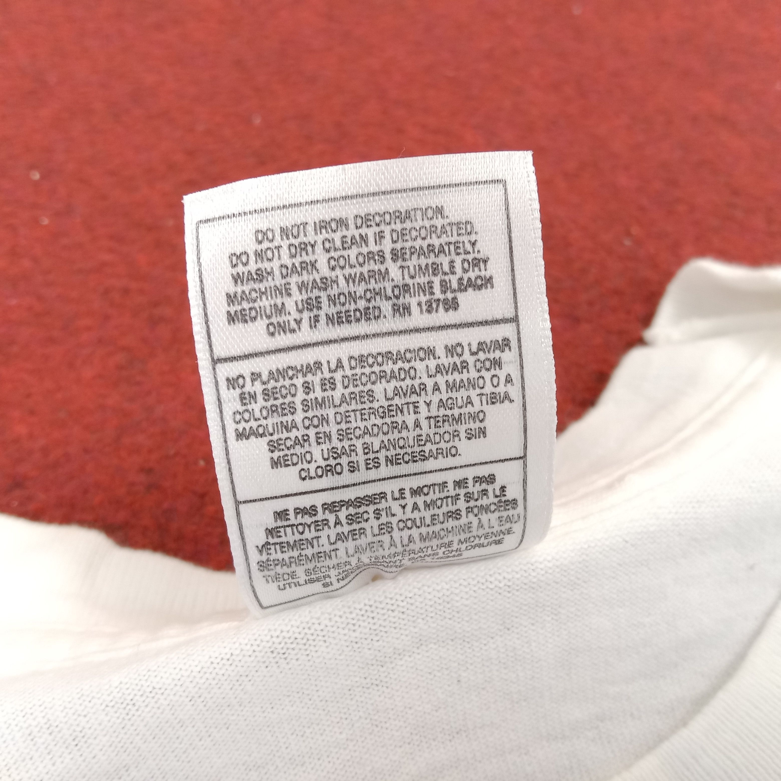 Vintage Mars Attack The Movie Center Design Vintage Tshirt Size US S / EU 44-46 / 1 - 8 Thumbnail